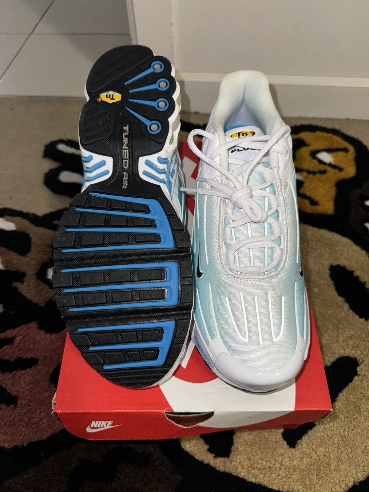 Nike NIKE AIR MAX PLUS 3 Size US 11.5 / EU 44-45 - 2 Thumbnail