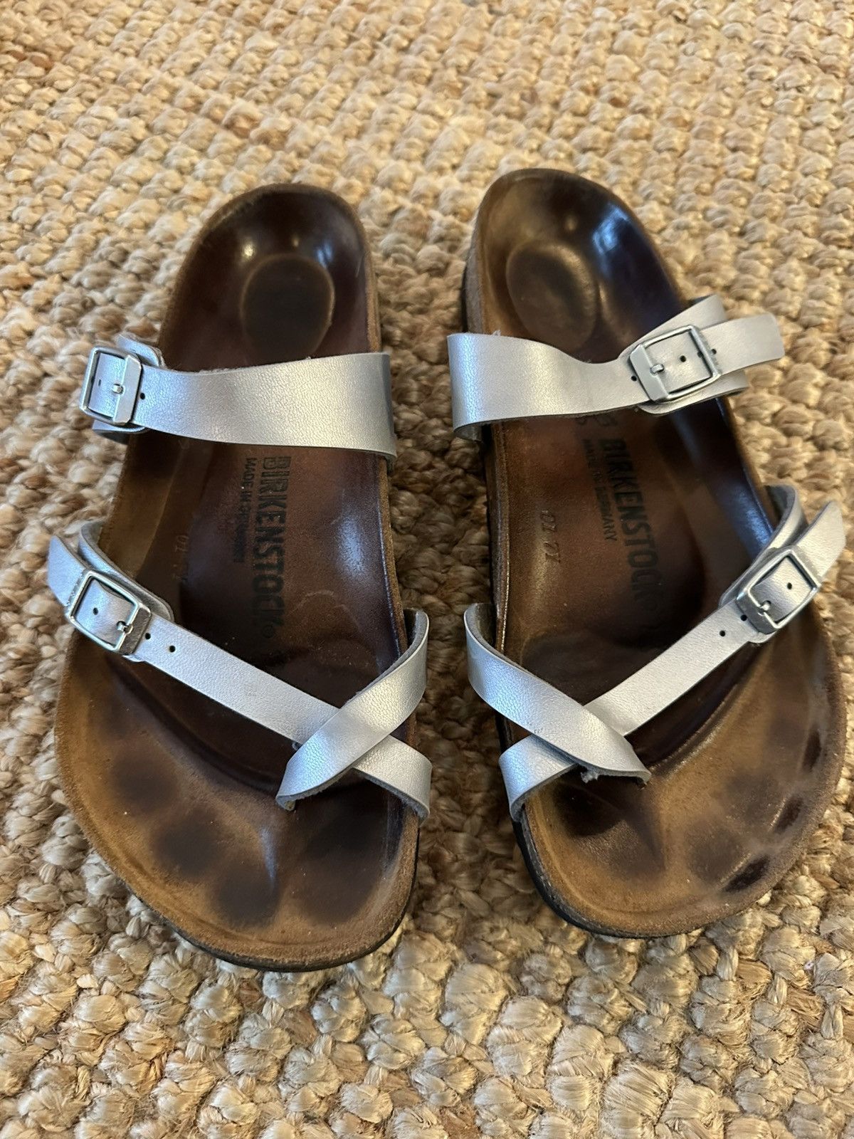 Birkenstock Birkenstock Unisex Mayari Silver Slip On Slide Sandal 40 Size US 10 / IT 40 - 2 Thumbnail