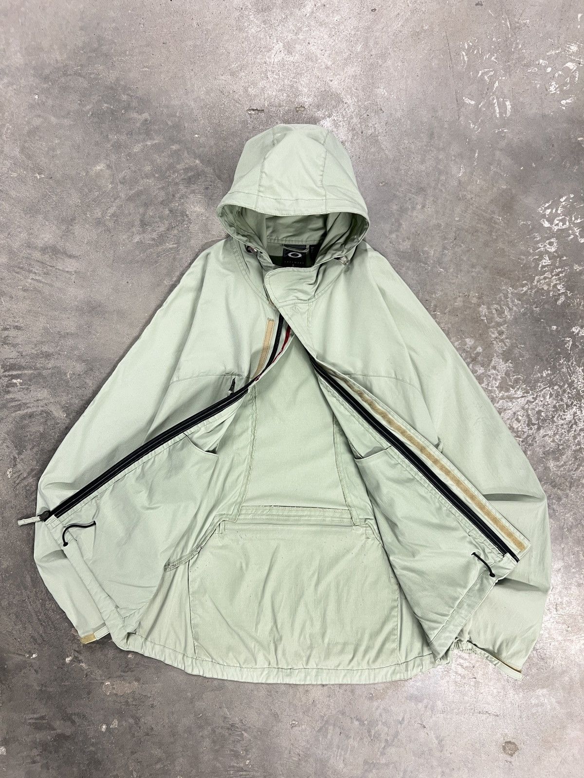 Oakley 90s Vintage Oakley Software Tech Jacket Size US L / EU 52-54 / 3 - 10 Thumbnail