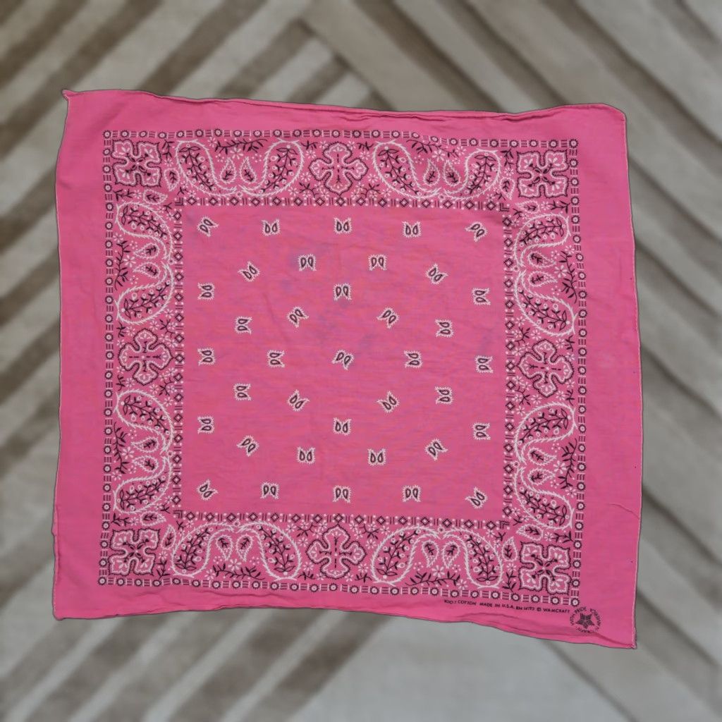 Pinko VINTAGE Wamcraft Bandana Paisley Red Cotton Handkerchief Men Bandana condition 6/10 Size ONE SIZE - 1 Thumbnail