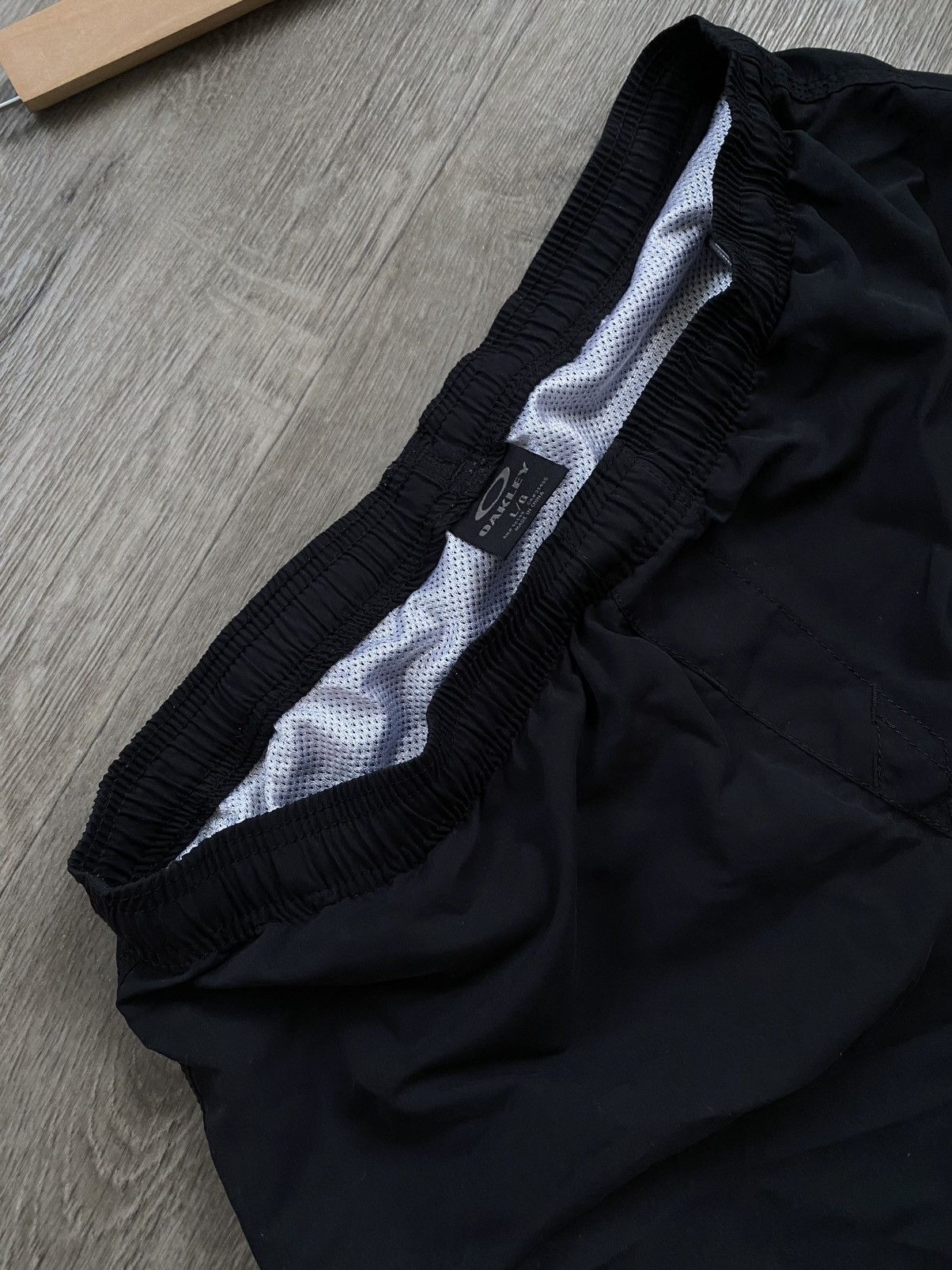 Oakley × Vintage 🫧OAKLEY VINTAGE SHORTS MEN’S Rare Swim Size US 36 / EU 52 - 4 Thumbnail