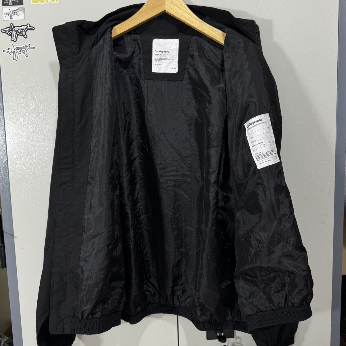 Japanese Brand Codegraphy Utility windbreaker jacket Size US L / EU 52-54 / 3 - 5 Thumbnail