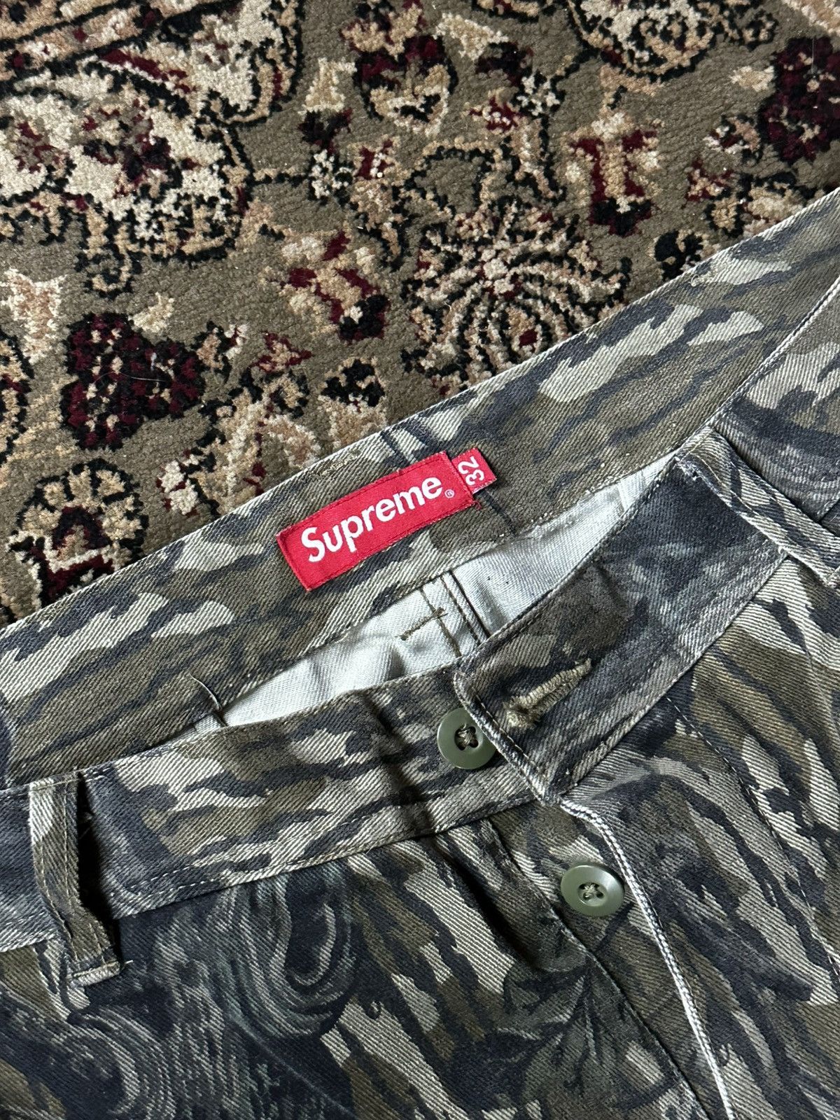 Supreme Supreme Realtree Cargos Size US 32 / EU 48 - 2 Thumbnail