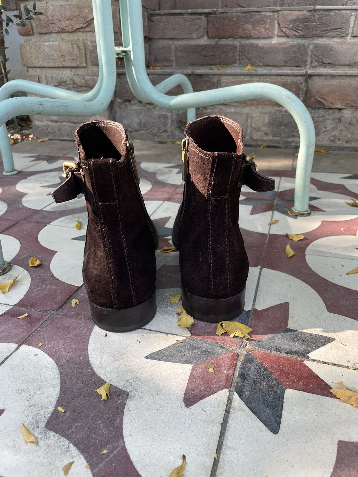 Louis Vuitton Rare Louis Vuitton brown suede ankle boots Size US 7 / EU 40 - 3 Thumbnail