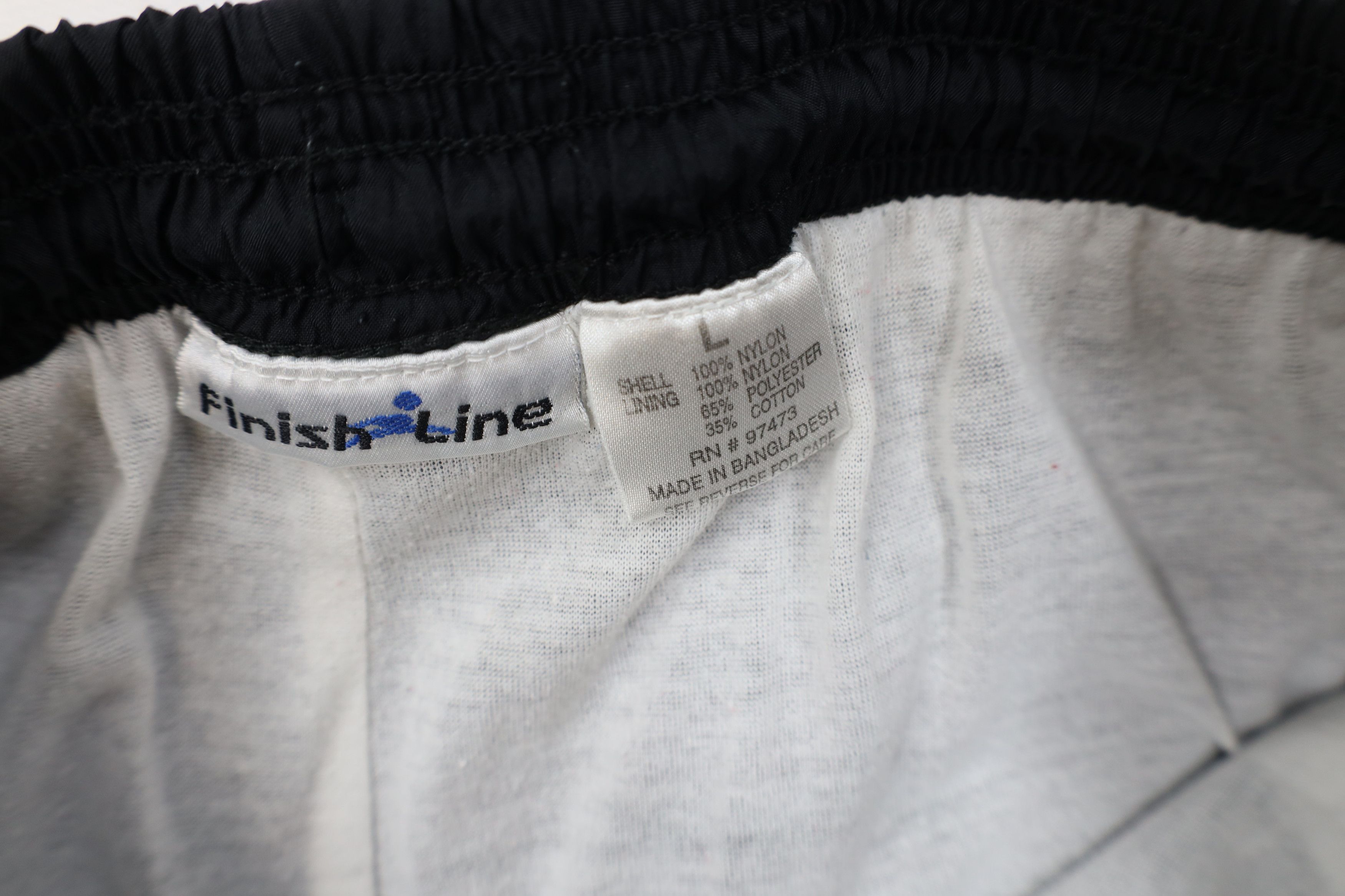 Vintage Vintage 90s Streetwear Lined Windbreaker Joggers Pants Black Size US 36 / EU 52 - 9 Thumbnail