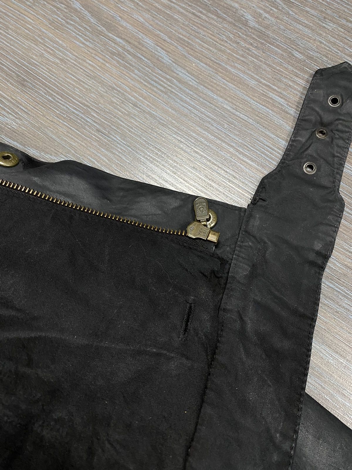 Belstaff Belstaff Gold Rubberized Y2K Belt Biker Jacket Size M / US 6-8 / IT 42-44 - 18 Thumbnail