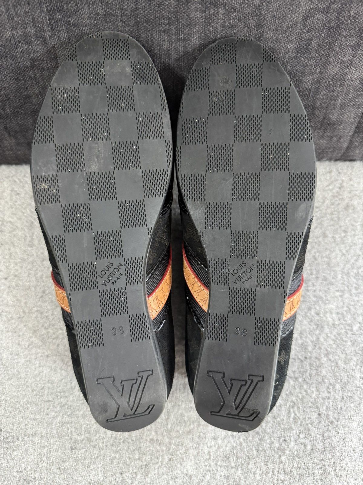 Louis Vuitton Louis Vuitton Paris LV monogram leather low sneakers 38 shoe Size US 8 / IT 38 - 9 Thumbnail