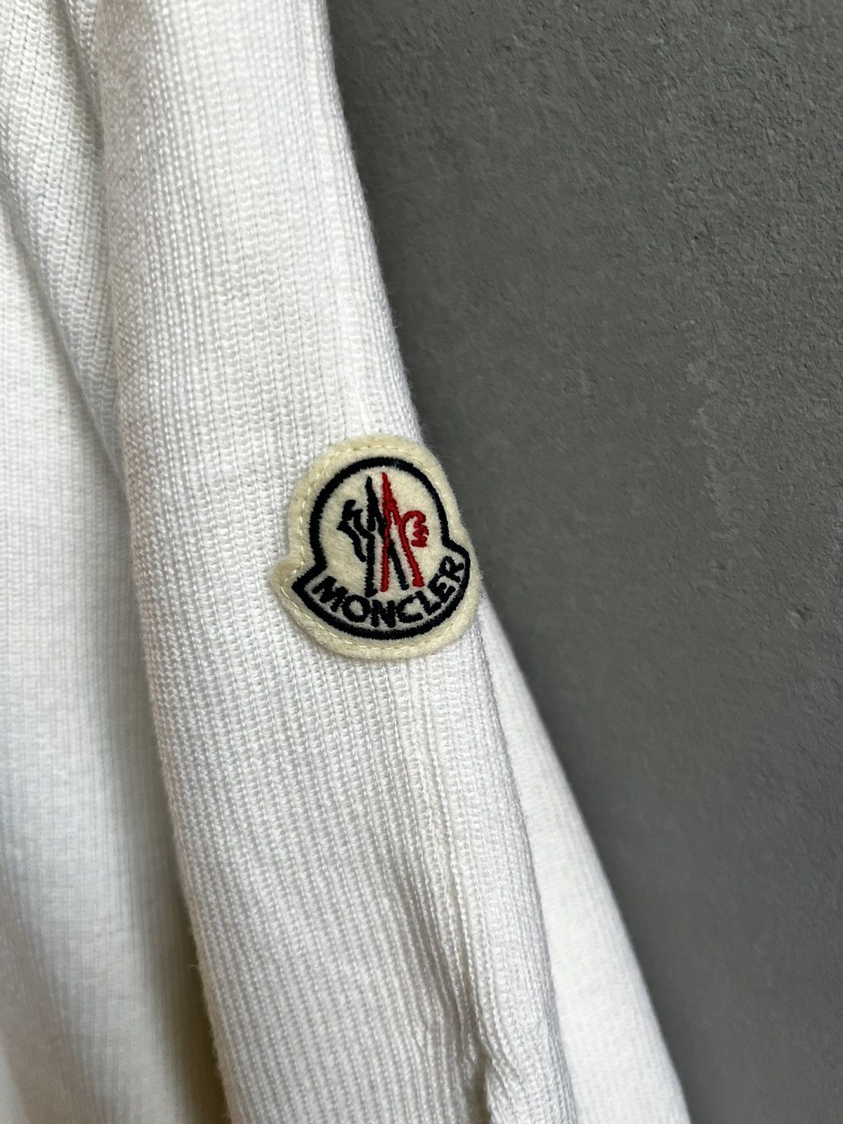 Moncler Moncler sweater shirt Size S / US 4 / IT 40 - 2 Thumbnail