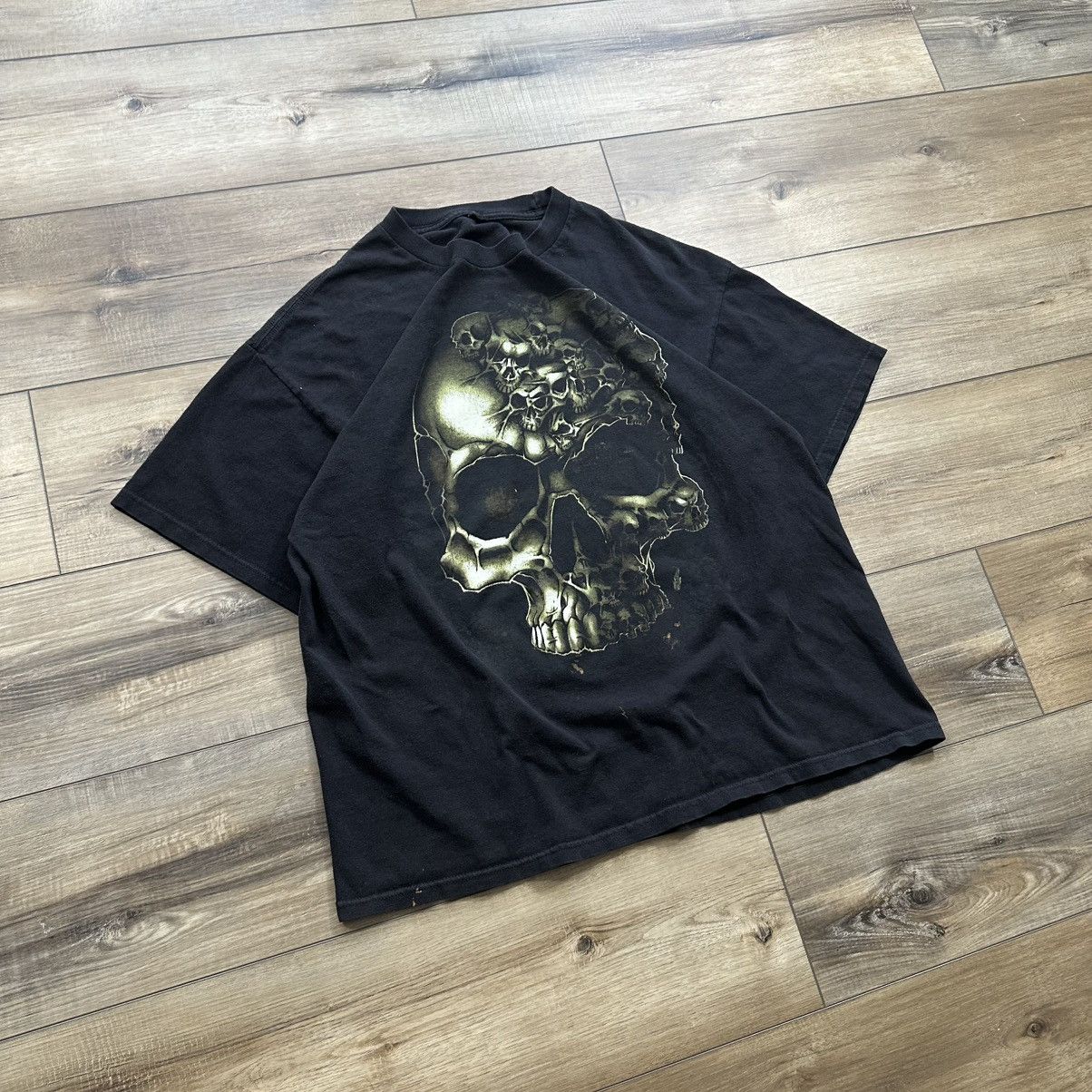 Other Vintage 2000s Y2K Skull Grunge Black Graphic Tee Size US L / EU 52-54 / 3 - 2 Thumbnail