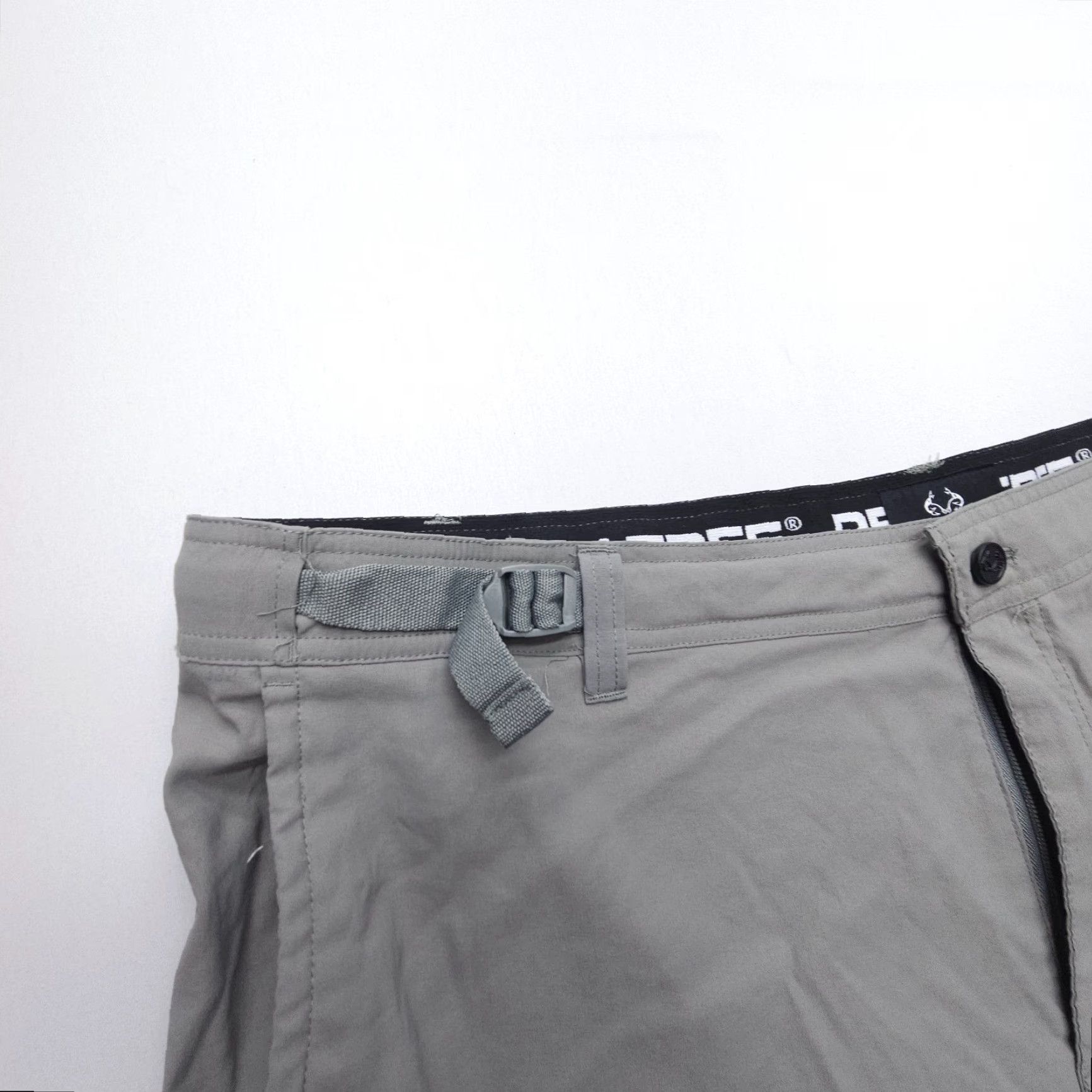 Realtree Realtree Fishing Cargo Shorts Mens 2XL Gray Belted Stretch Tech Hiking Light Cargo Pocket Size US 39 - 3 Thumbnail