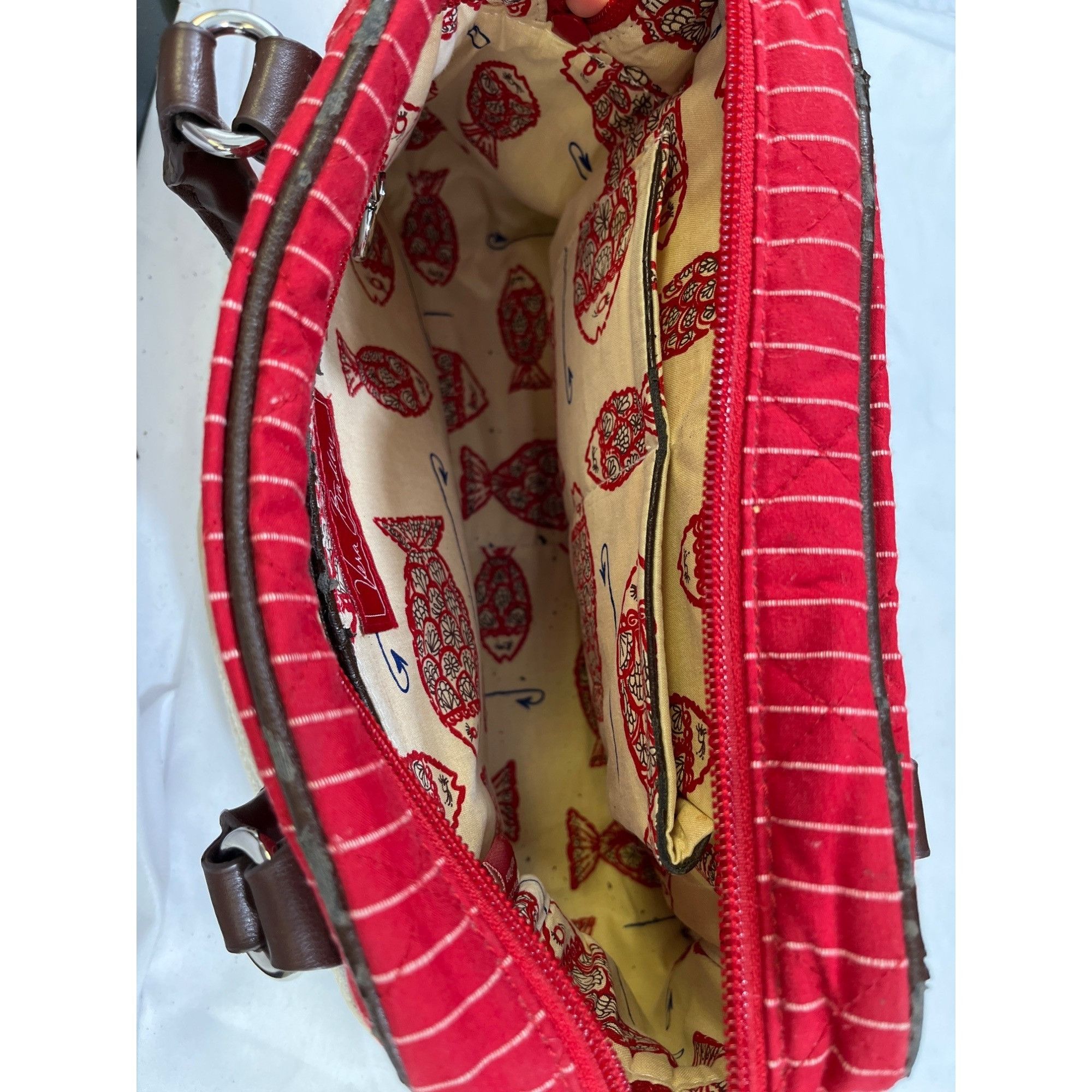 Vera Bradley Vera Bradley Women's Red Striped Purse/Crossbody SKU 5675 Size ONE SIZE - 4 Thumbnail