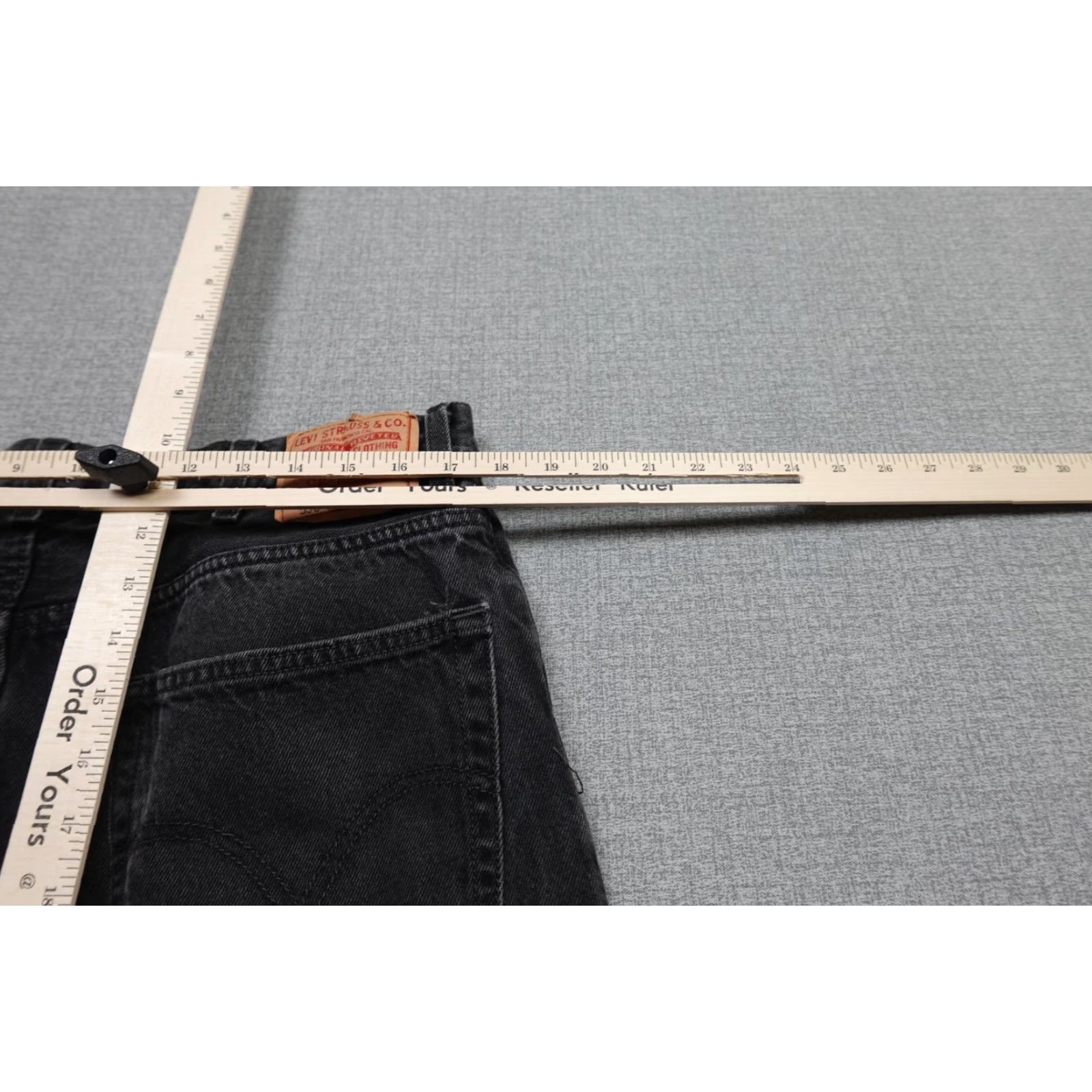 Levi's Levi's 550 Relaxed Fit Jeans Mens 38x34 Charcoal Gray Wash Denim Western Wide Leg Tapered Pocket Zipper Casual Pants 5-Pocket Design Size US 38 / EU 54 - 7 Thumbnail