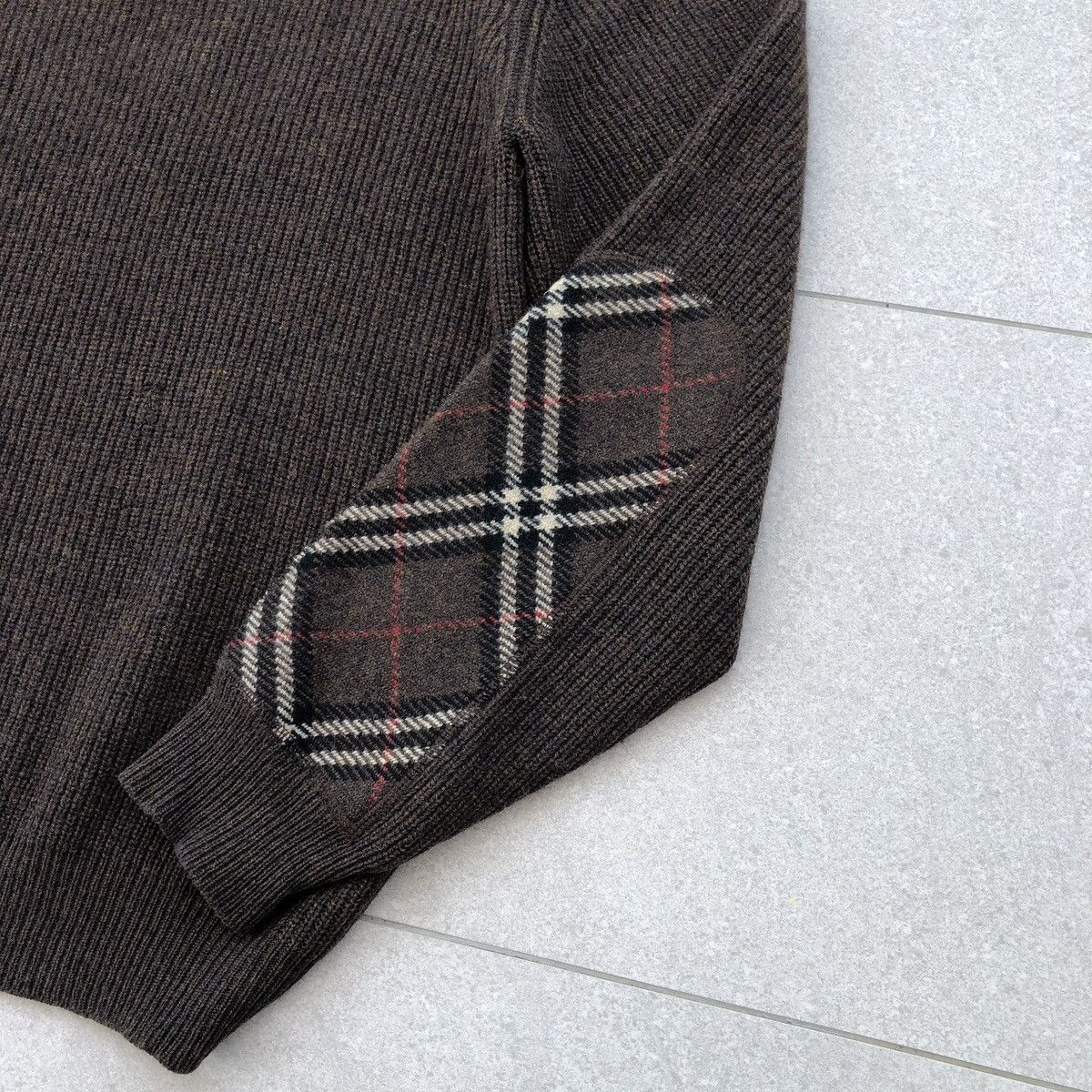 Burberry Burberry London Nova Check Elbow Patch Wool Sweatshirts Size US M / EU 48-50 / 2 - 7 Thumbnail