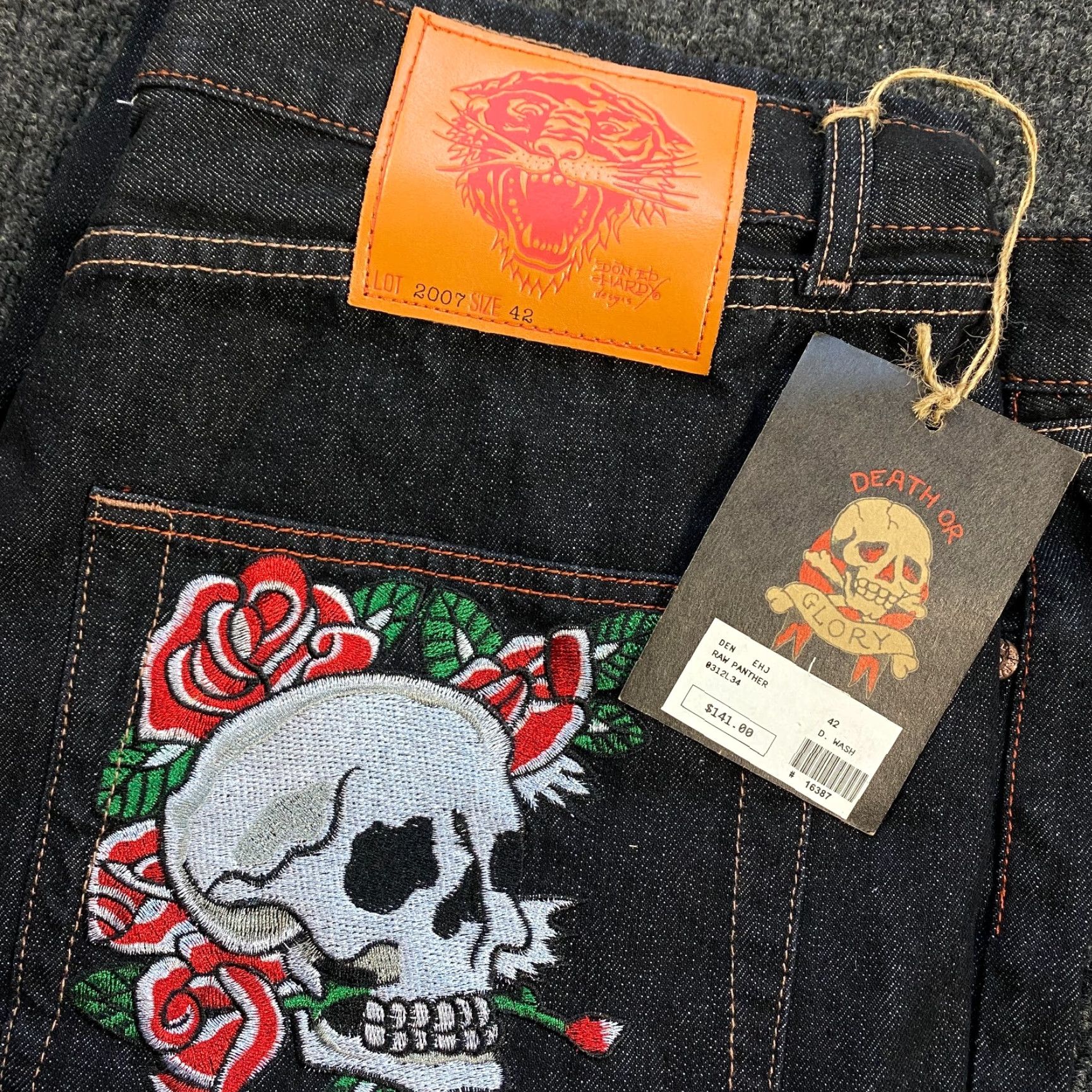 Ed Hardy VINTAGE Ed Hardy Jeans Denim 42 in Blue 5-Pocket Skull Embroidered Relaxed Straight 2007 Mens Size US 42 / EU 58 - 3 Thumbnail