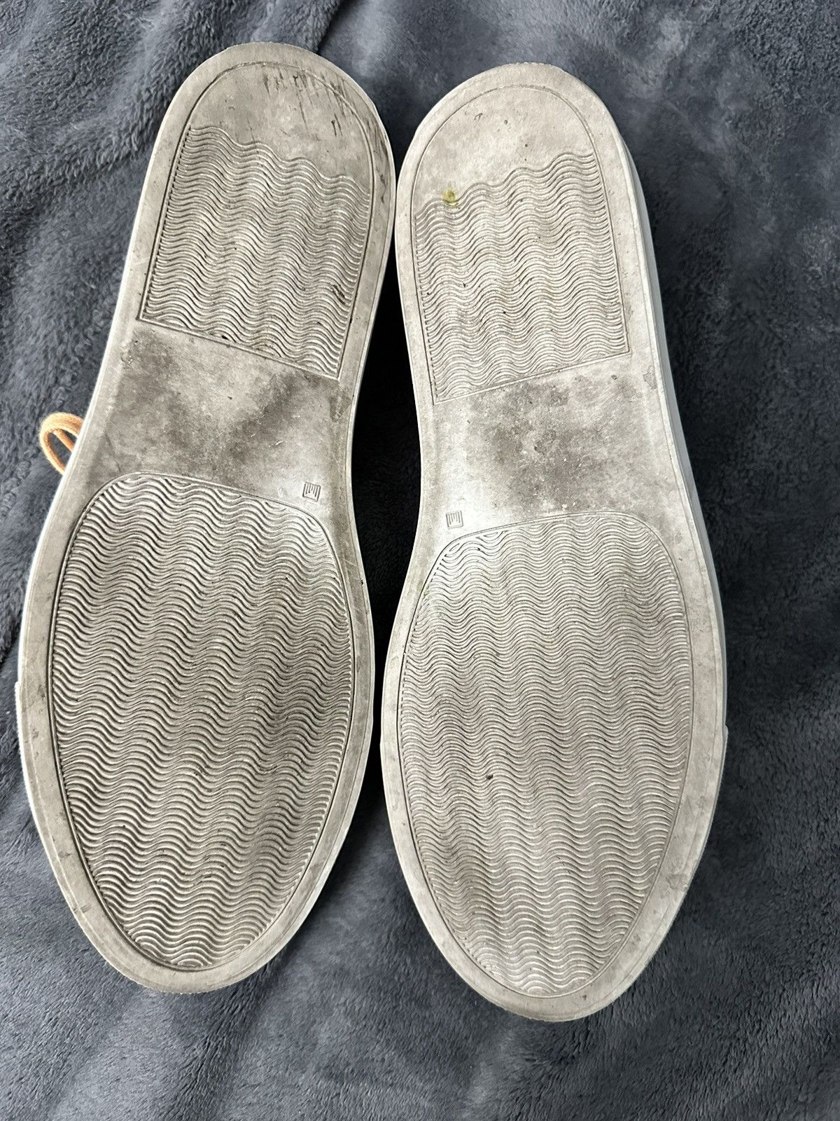 Common Projects × Designer Common Projects Achilles Low Suede Size US 8 / EU 41 - 8 Thumbnail