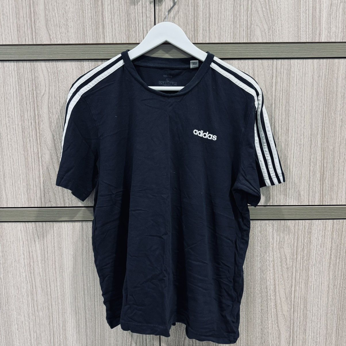 Adidas 3 Line Shoulder Adidas Tee Size US L / EU 52-54 / 3 - 1 Thumbnail