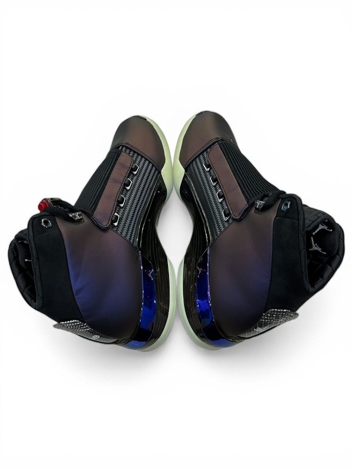 Jordan Brand Doernbecher Zach Rumbaugh Jordan 17 Retro (IO7684-921) Size US 9 / EU 42 - 6 Thumbnail