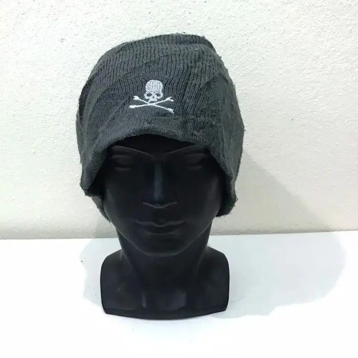 Seditionaries Japanese Brand Skulls Small Logo Beanie Hat Size ONE SIZE - 2 Thumbnail