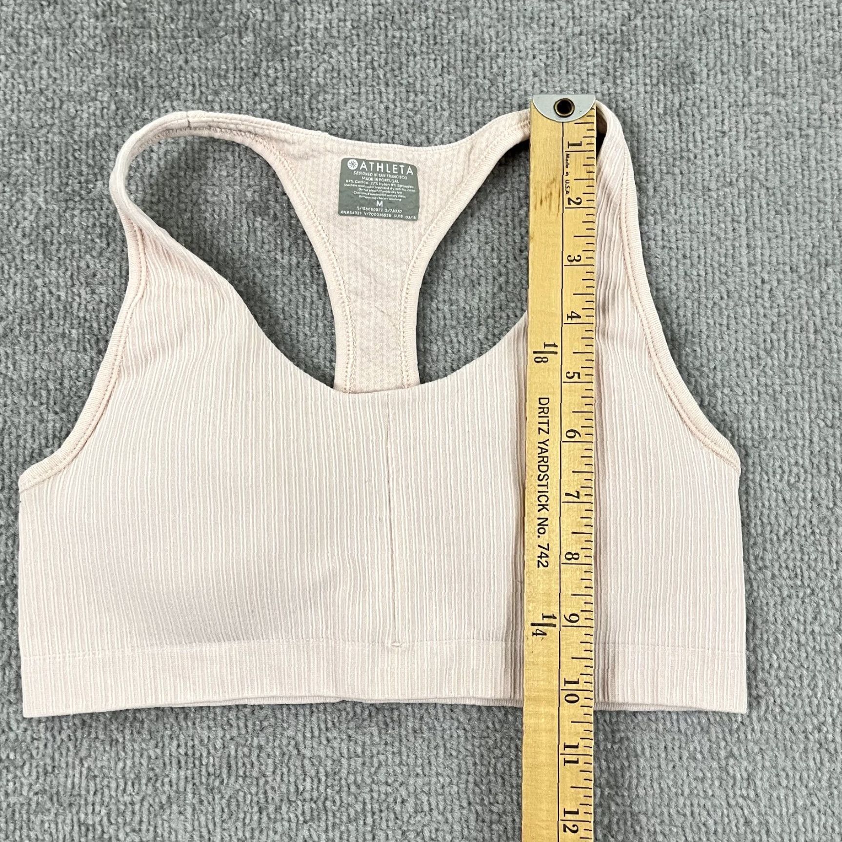 Athleta Athleta Sports Bra Womens Medium Light Pink Racerback Padded Fitness Yoga Gym & Training Size ONE SIZE - 4 Thumbnail
