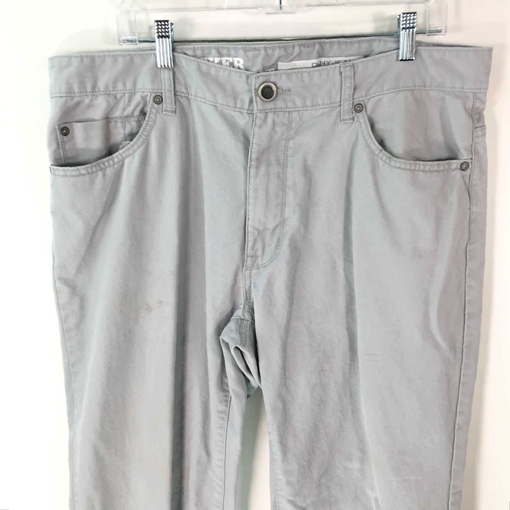 DKNY DKNY Jeans Bleecker Straight Denim Jeans Mens 38X32 Gray 100% Cotton Regular Rise 5-Pocket Leather Zipper Button Closure" Size US 40 / EU 56 - 3 Thumbnail