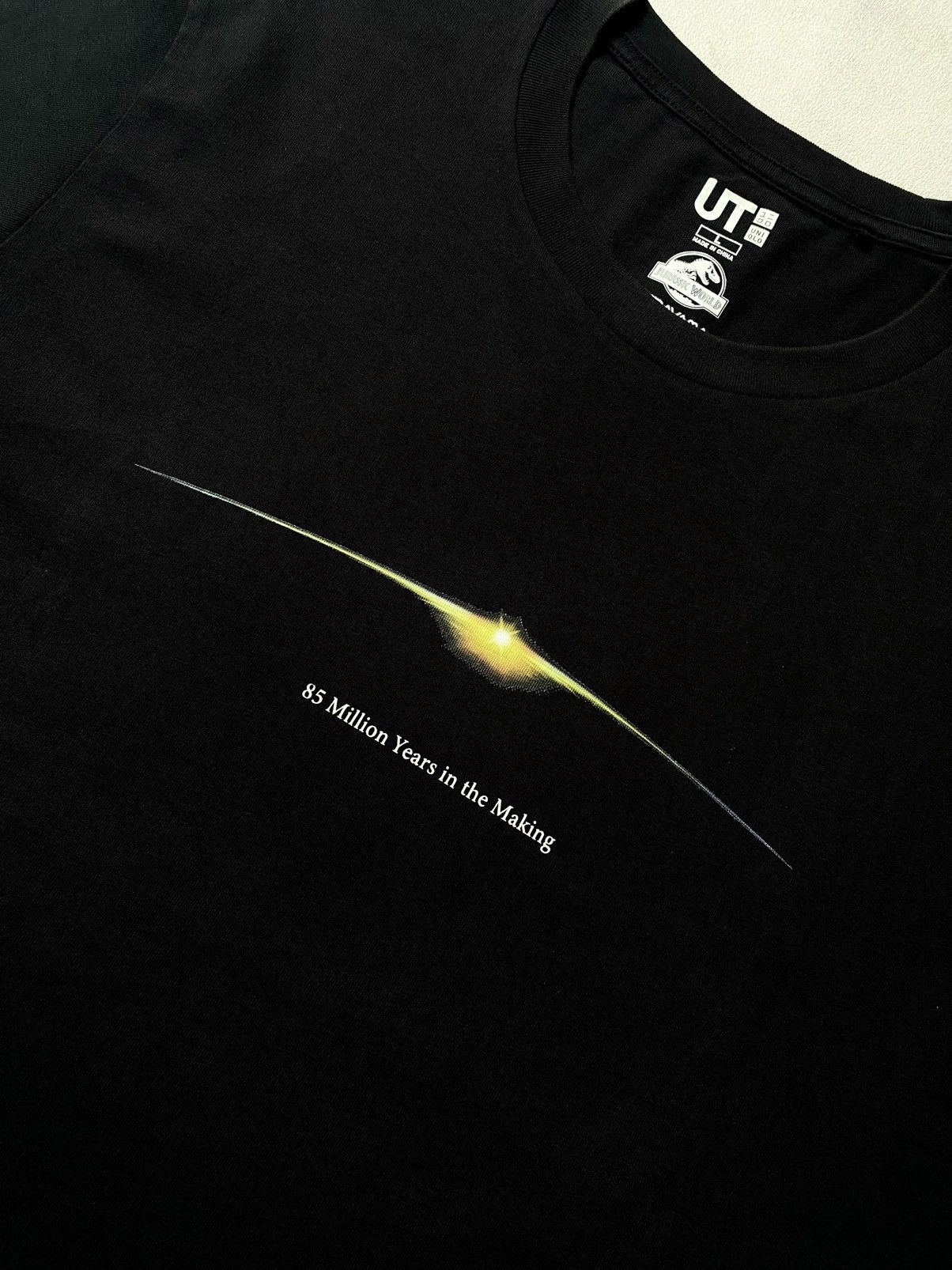 Club Sorayama × Uniqlo Uniqlo X Hajime Sorayama Jurassic World Tshirt Size US L / EU 52-54 / 3 - 7 Thumbnail