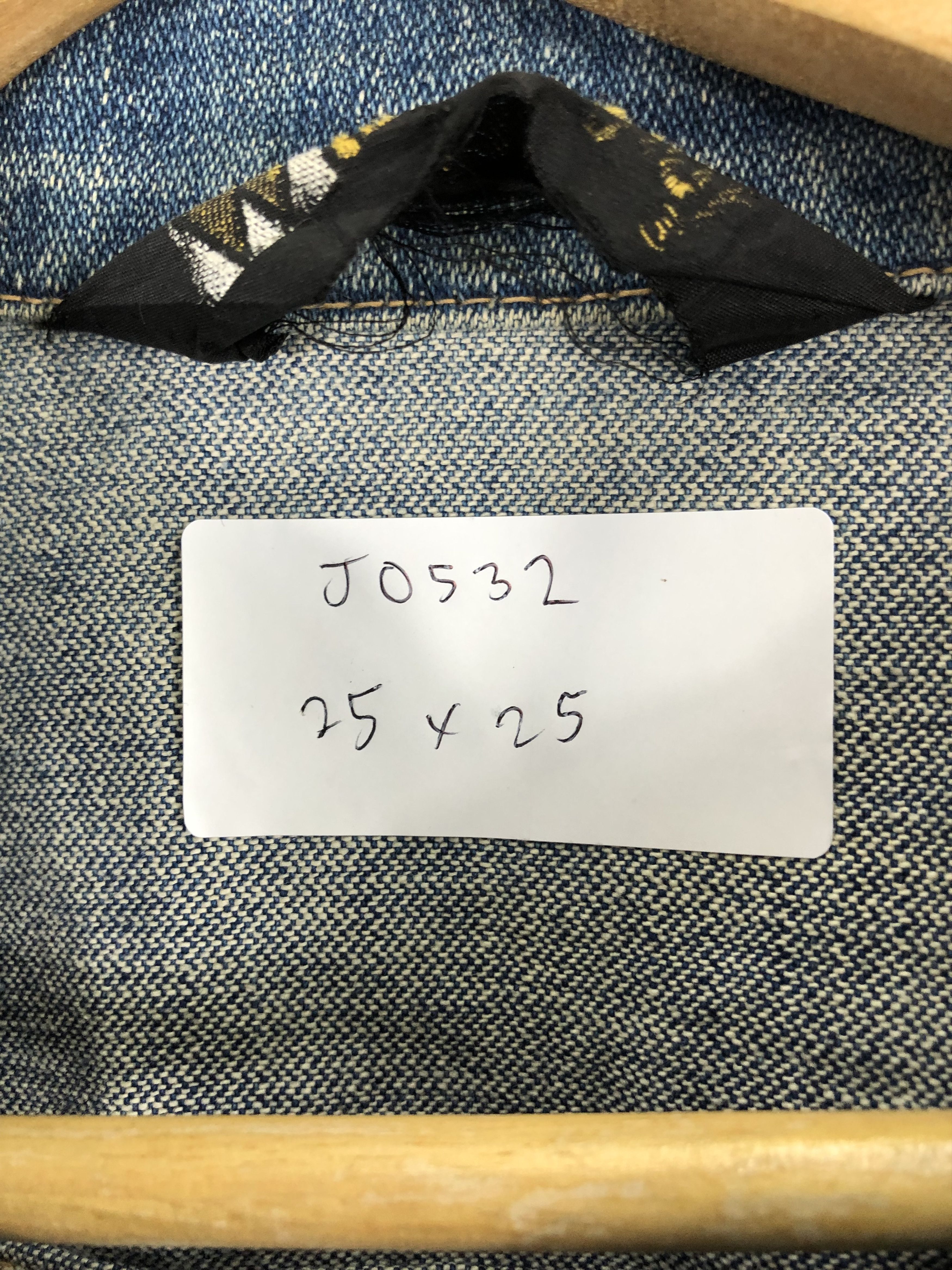 Vintage Vintage 90s Wrangler Denim Jacket J0532 Size US L / EU 52-54 / 3 - 11 Thumbnail