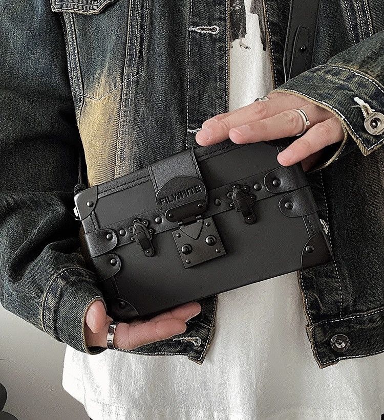 Japanese Brand Streetwear Crossbody Shoulder Buckle Box Bag PU Leather Size ONE SIZE - 5 Thumbnail