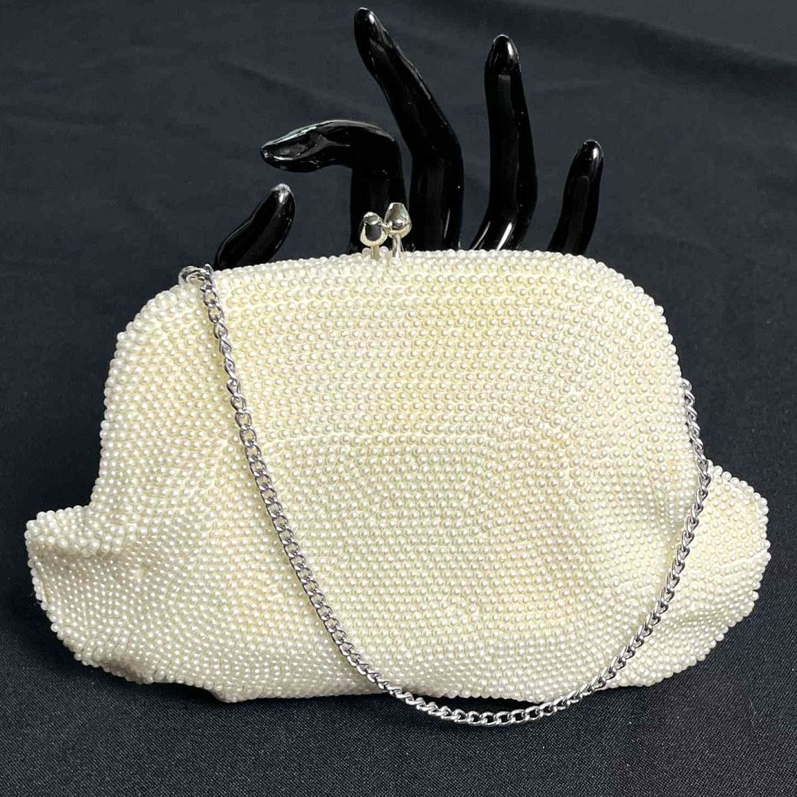 Other Vintage Cream Beaded Clutch Size ONE SIZE - 5 Thumbnail
