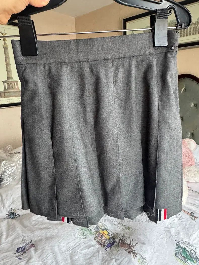 Thom Browne Thom Browne Gray Pleated Skirt Size 24" / US 00 / IT 34 - 1 Thumbnail