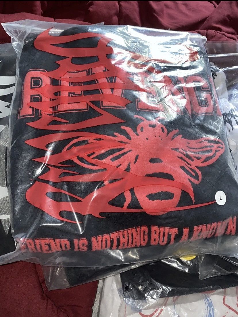 Revenge JUICE WRLD 999 x Revenge Bee 'Friend' Hoodie Black Size US L / EU 52-54 / 3 - 1 Thumbnail