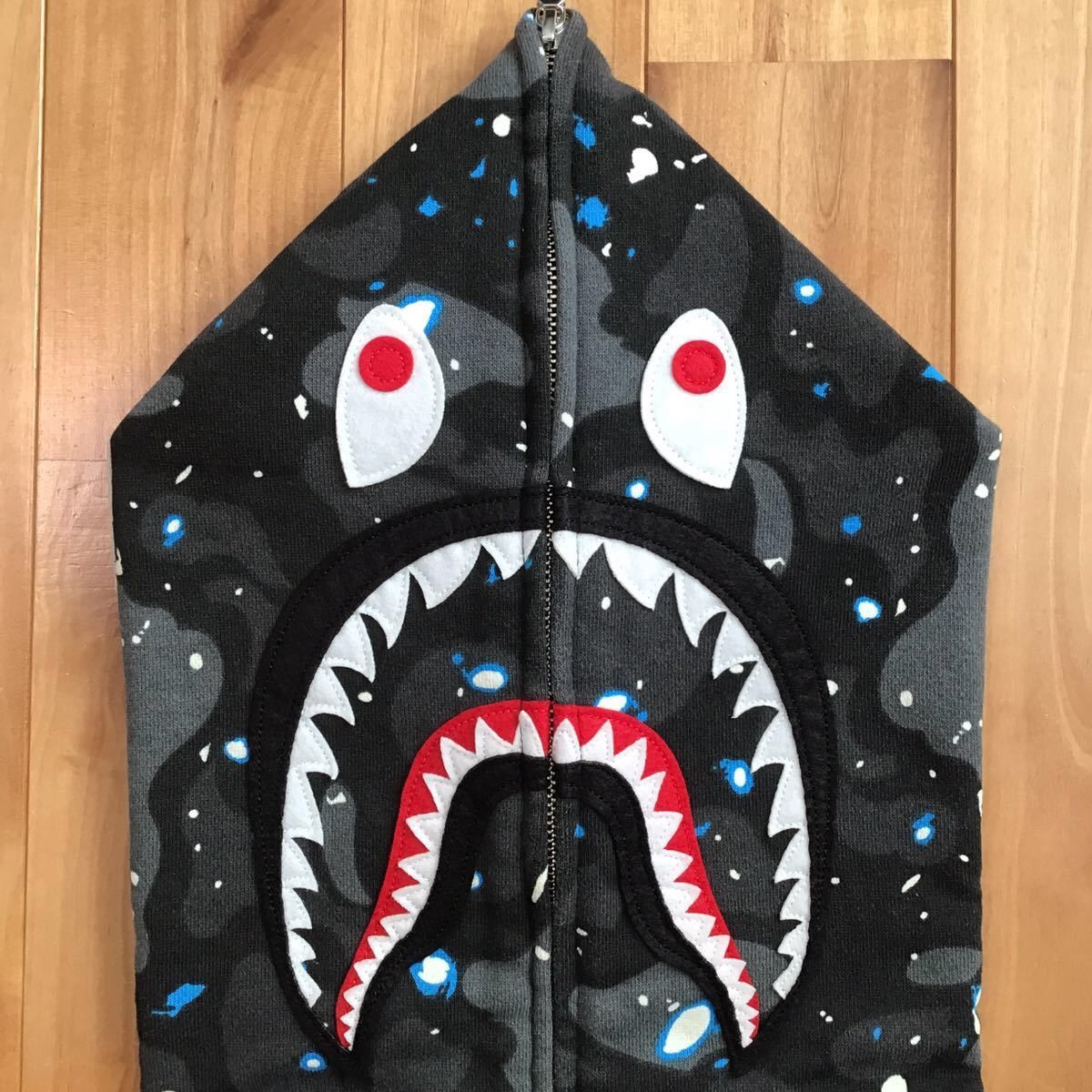 Bape 💫Glow in the dark💫 Space camo shark full zip hoodie APE Size US S / EU 44-46 / 1 - 3 Thumbnail