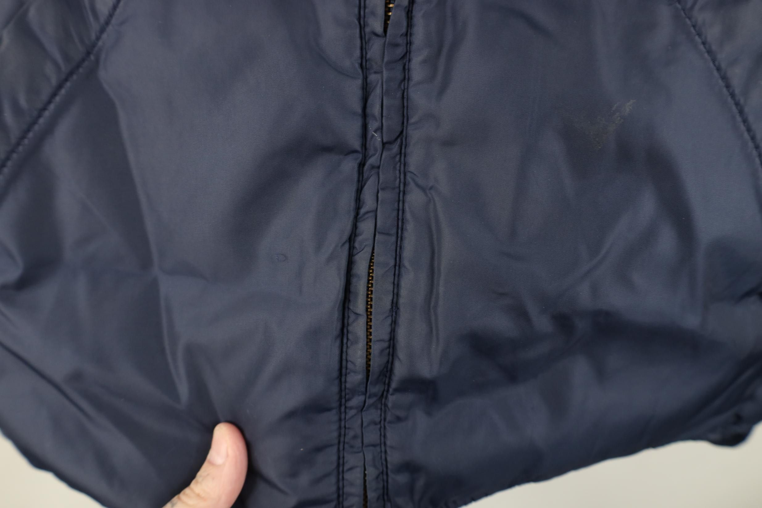 Eddie Bauer Vintage 90s Eddie Bauer Full Zip Puffer Vest Jacket Blue Size US M / EU 48-50 / 2 - 6 Thumbnail