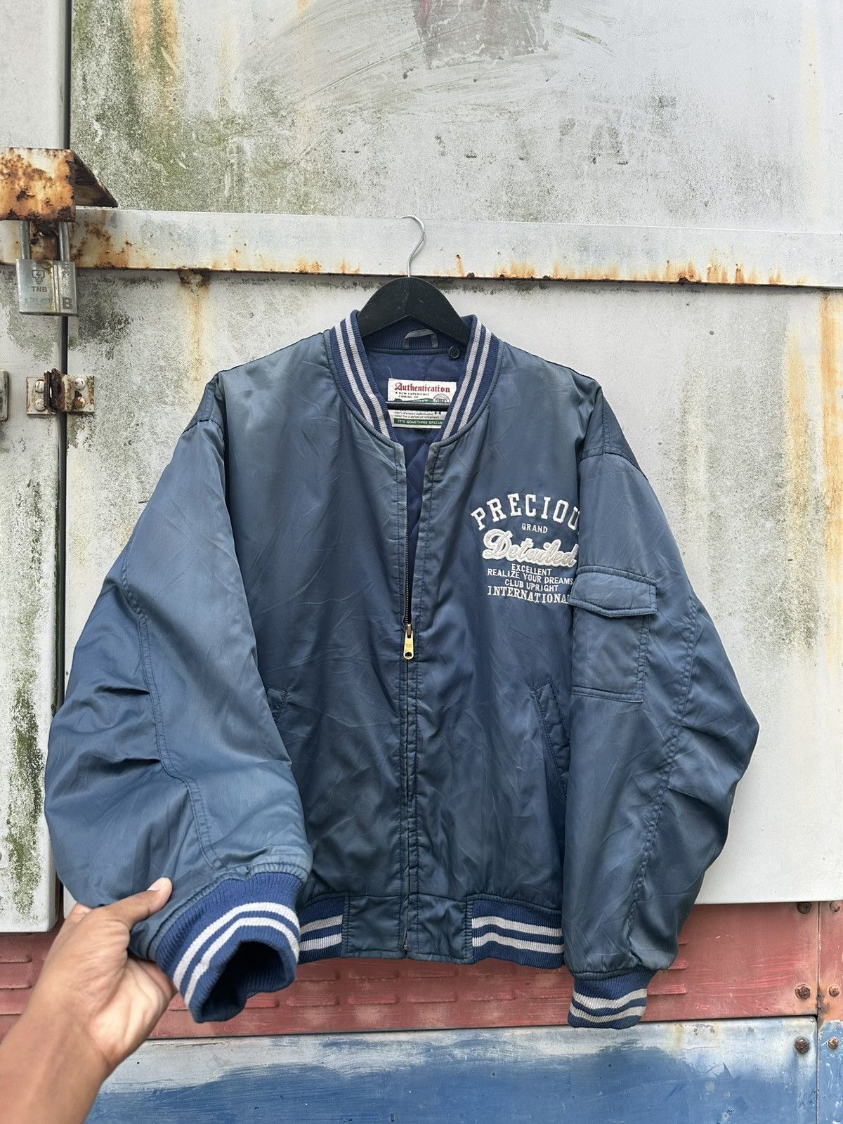 Vintage 👹Vintage Faded Upright Embroidery Logo Bomber Jacket Size US L / EU 52-54 / 3 - 6 Thumbnail