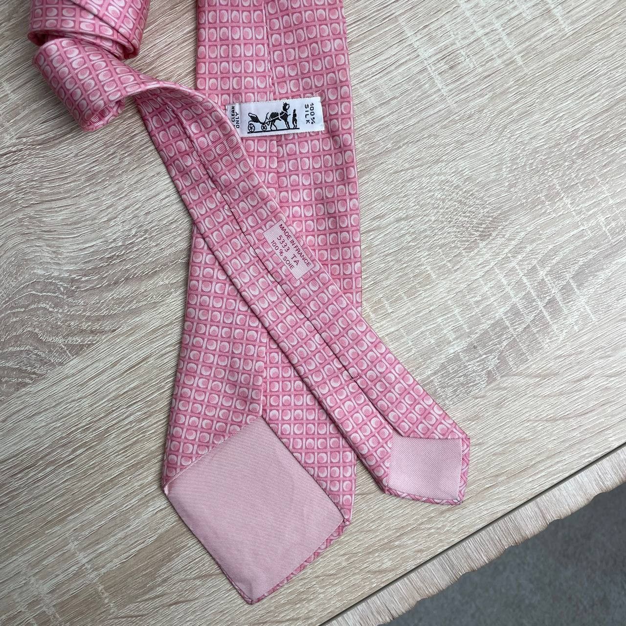 Hermes Hermes Paris Silk Tie 5333 TA Geometry Pink Size ONE SIZE - 4 Thumbnail