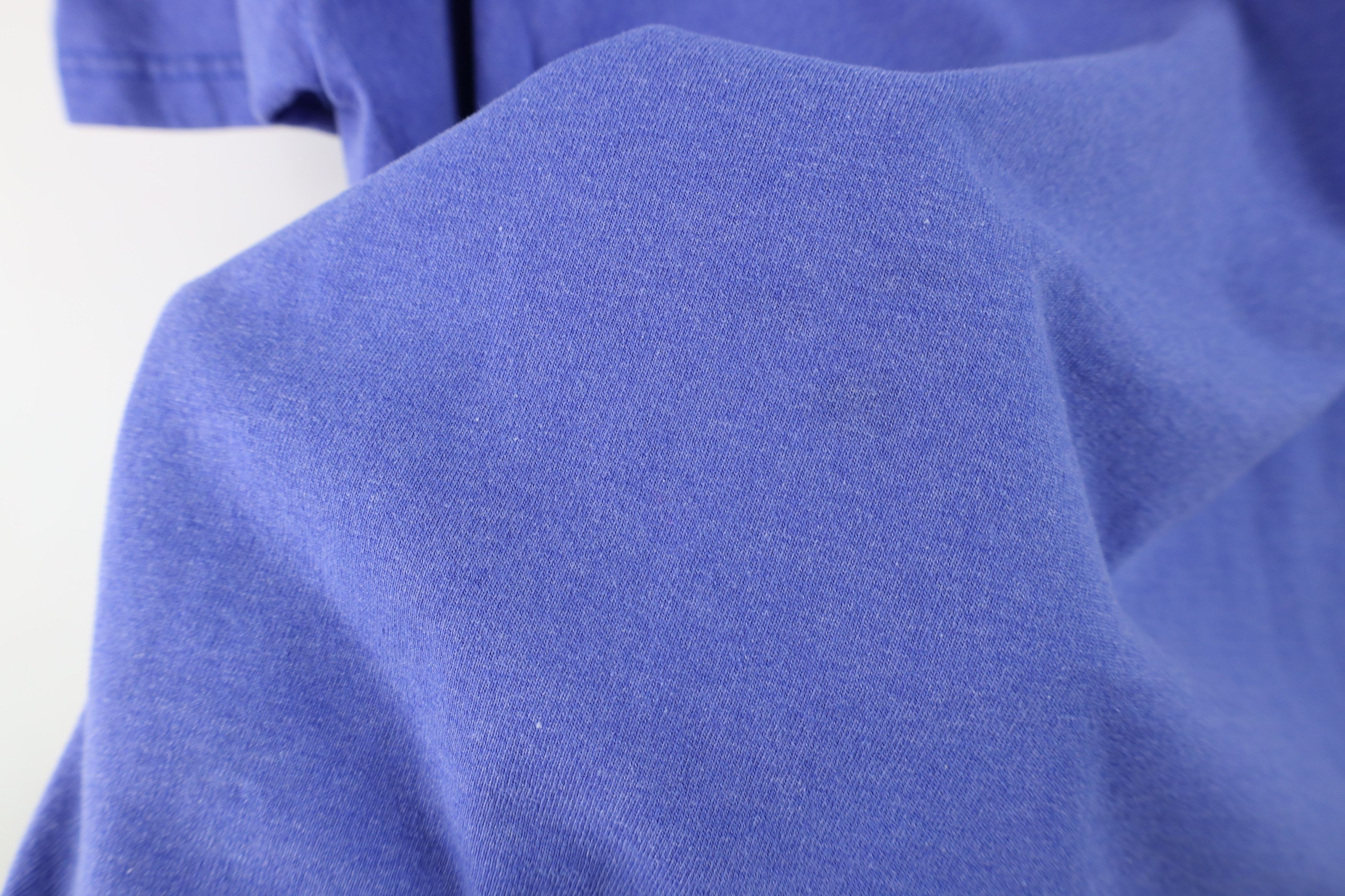 Champion Vintage 90s Champion Monochrome Heavyweight T-Shirt Blue Size US L / EU 52-54 / 3 - 8 Thumbnail