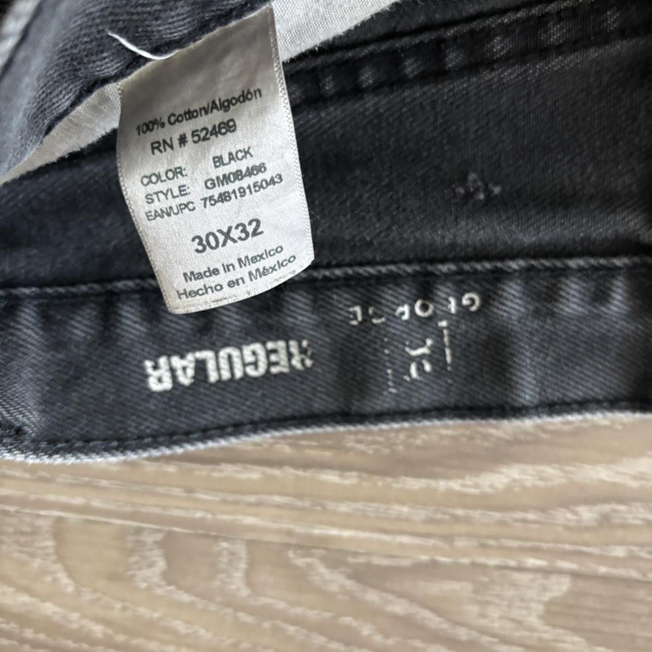 Vintage Crazy Vintage Y2K/2000s Grunge Black Distressed Denim Jeans! 30x31 Size US 30 / EU 46 - 7 Thumbnail