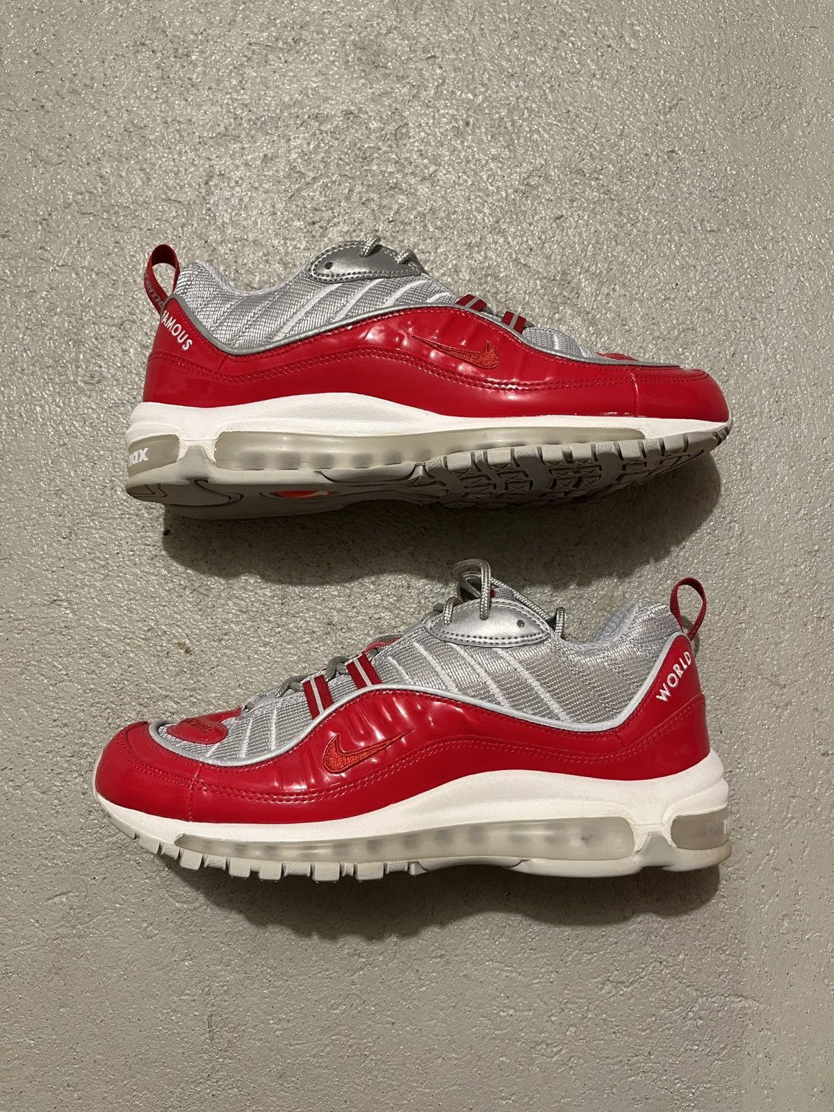Nike × Supreme Supreme Air Max 98 Size US 8 / EU 41 - 2 Thumbnail