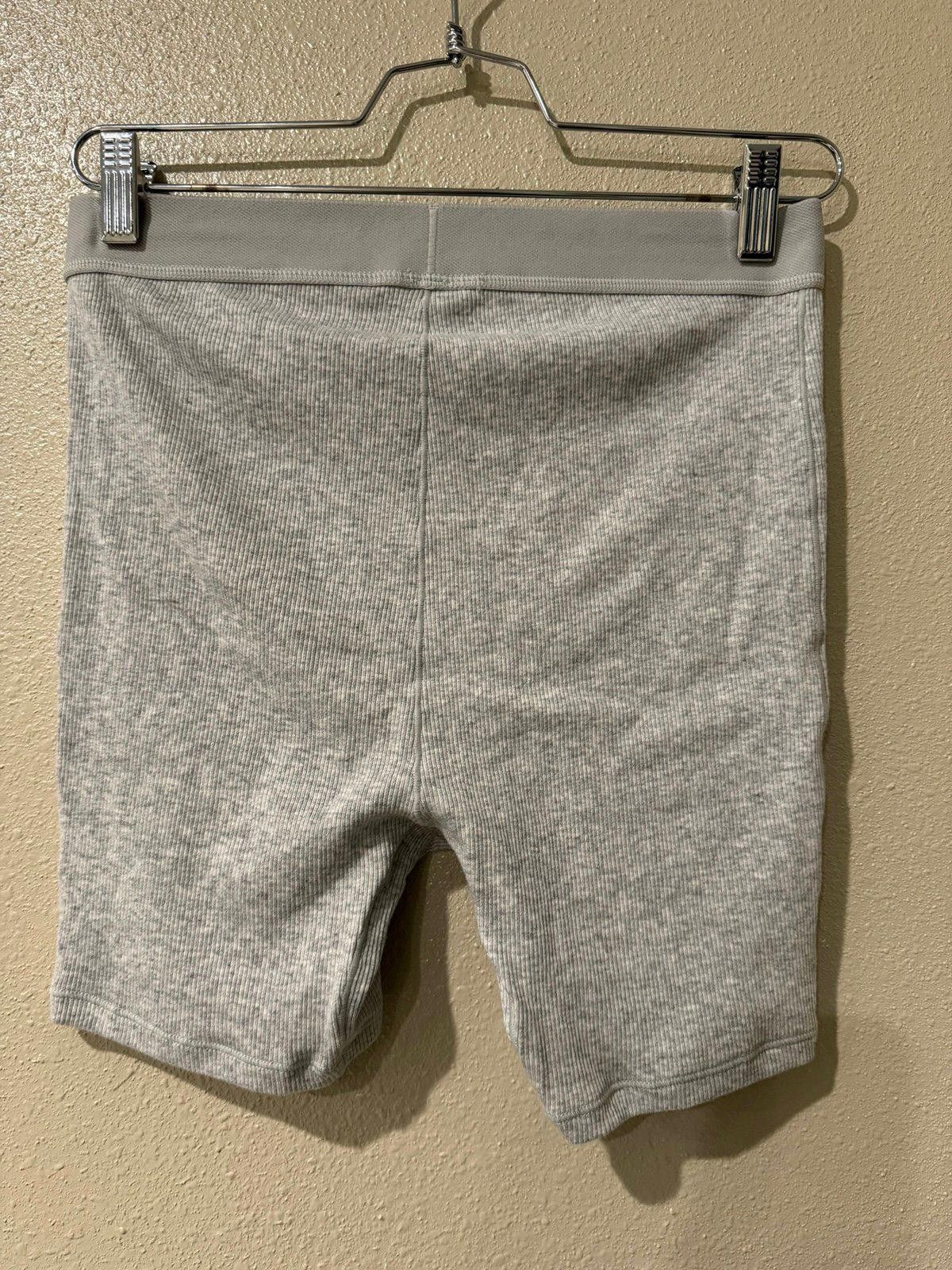 Kim Kardashian Skims Cotton Rib Boxer Light Heather Grey Size ONE SIZE - 3 Thumbnail