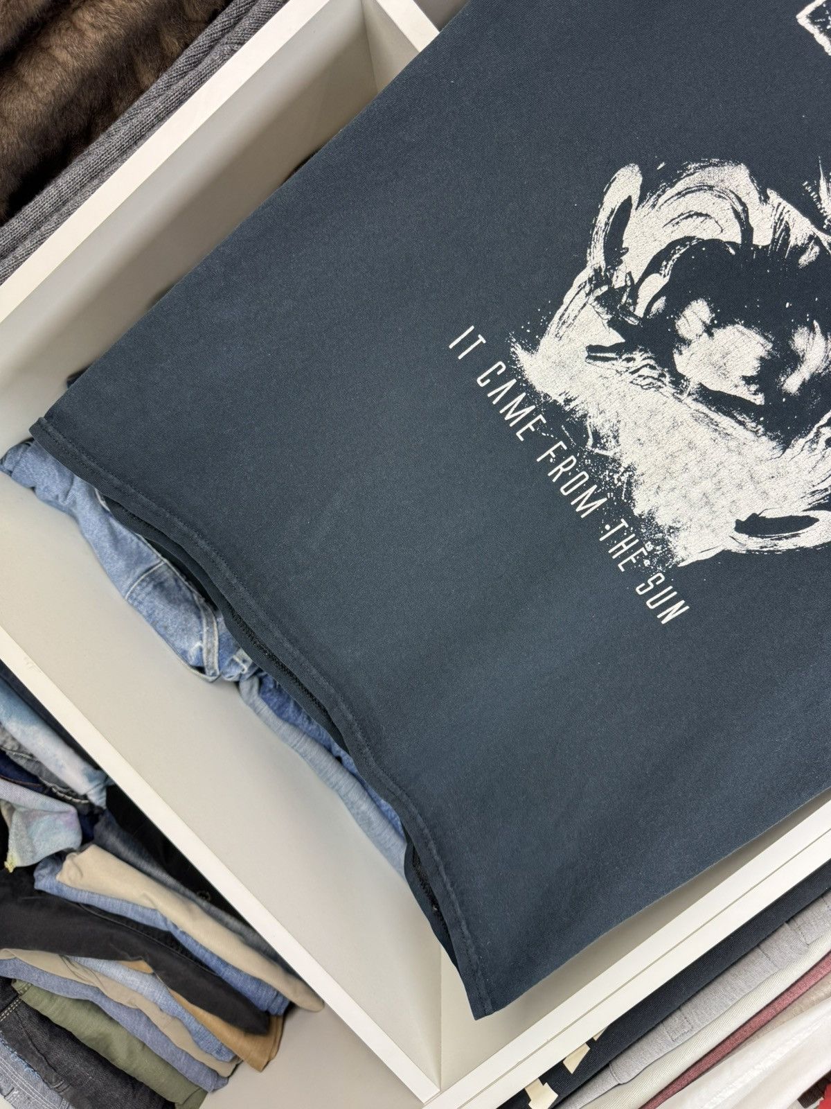 Band Tees Dog Tired It Came From The Sun T-shirt Size US L / EU 52-54 / 3 - 13 Thumbnail