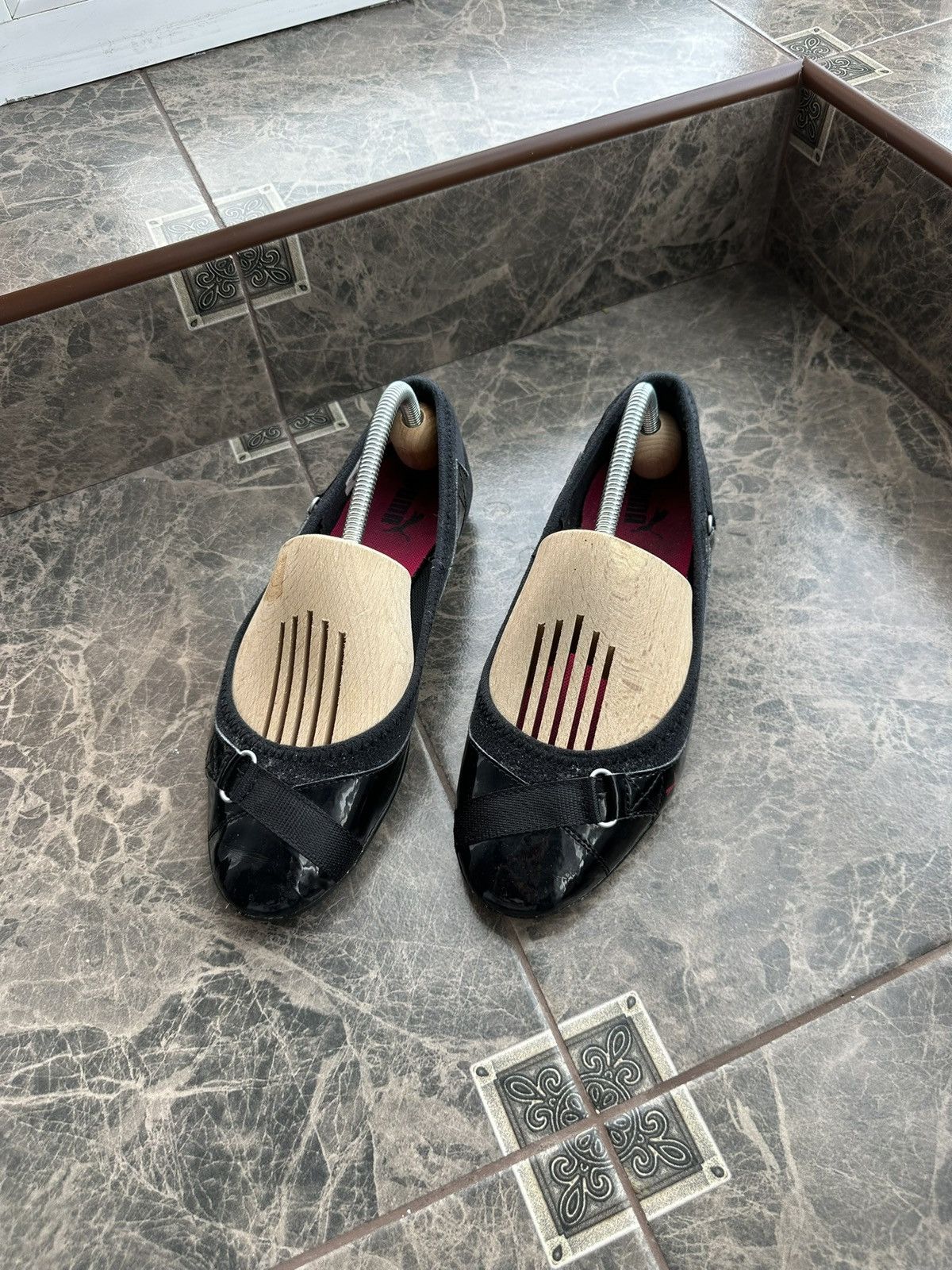 Puma Puma Women’s Ballet Flats Black Patent Toe Slip-On Shoes Size US 8.5 / IT 38.5 - 3 Thumbnail