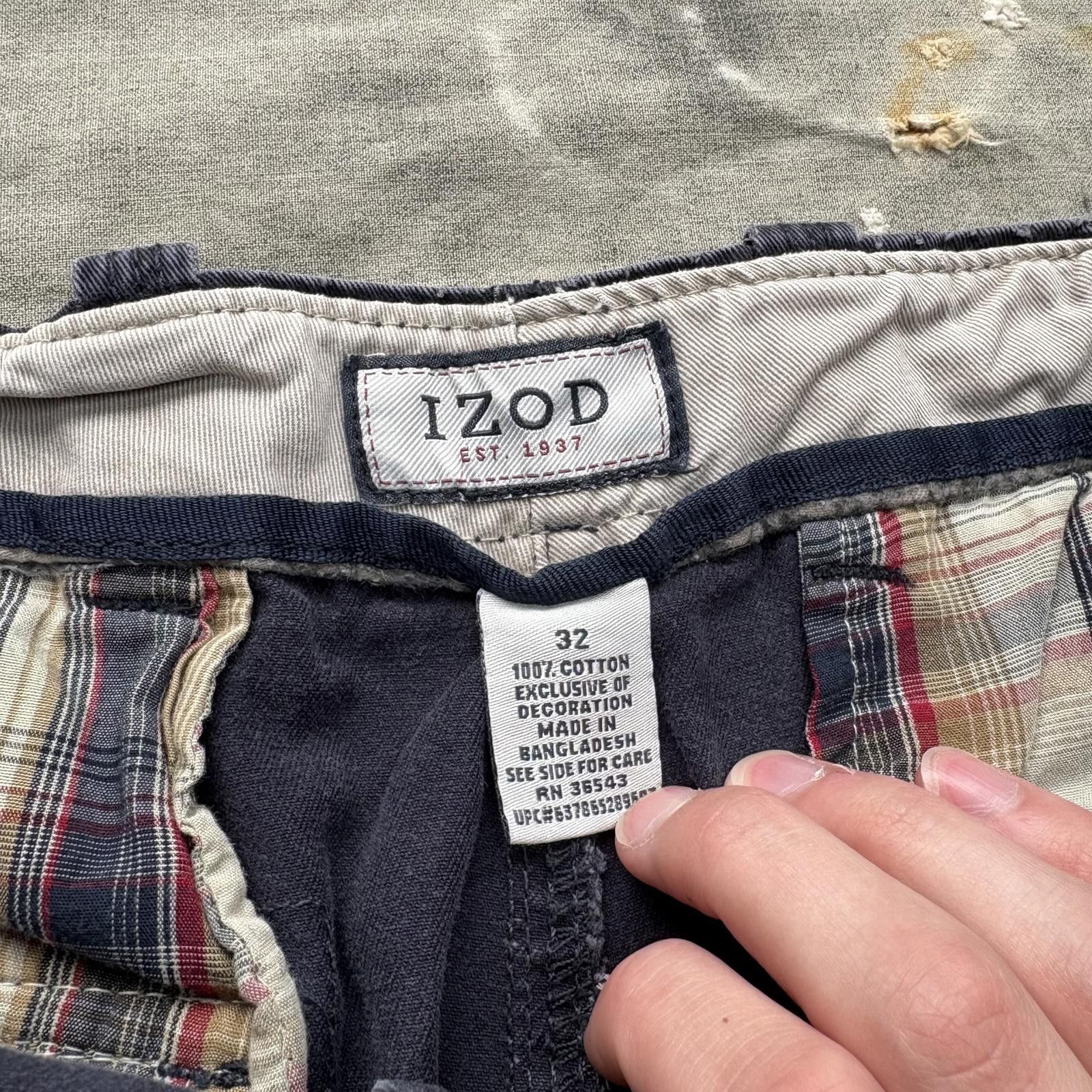 Izod × Vintage Vintage Y2K Baggy Navy Blue Izod Grunge Skater Cargo Shorts Size US 32 / EU 48 - 3 Thumbnail