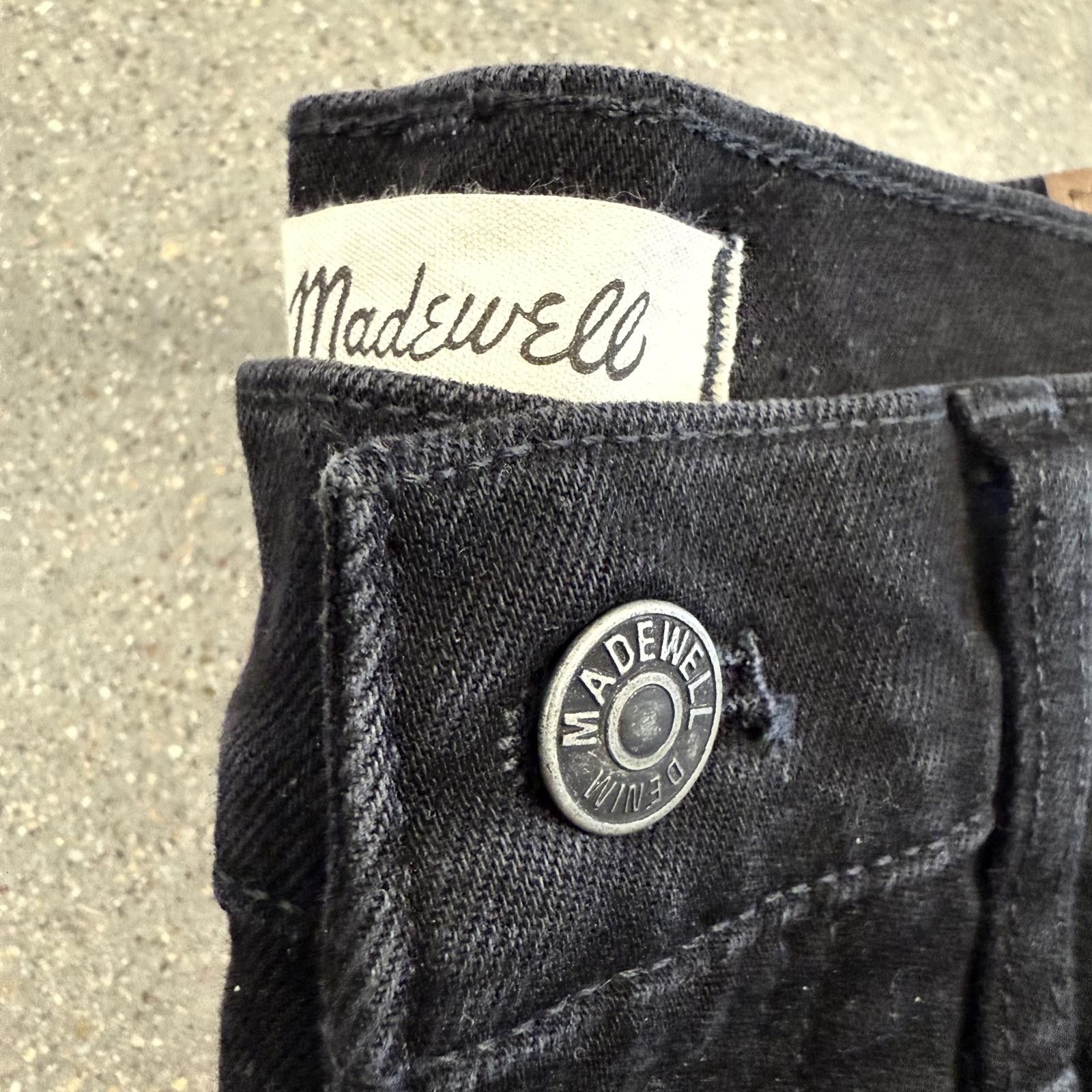 Madewell NWT Madewell The Perfect Vintage Flare Jean Black OoP - W 30 Size 30" / US 8 / IT 44 - 4 Thumbnail