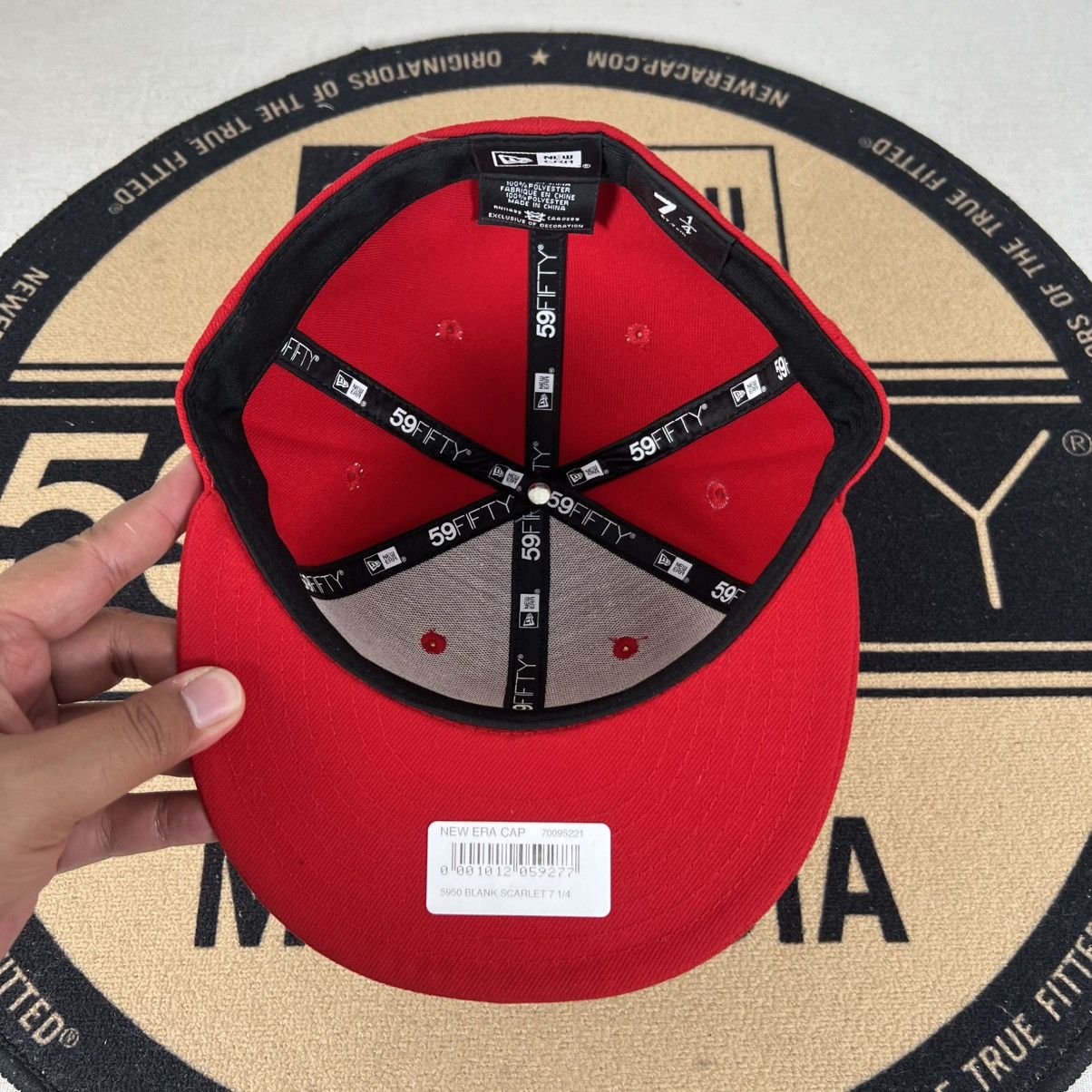 New Era 59Fifty Fitted Cap Plain Red Size ONE SIZE - 4 Thumbnail
