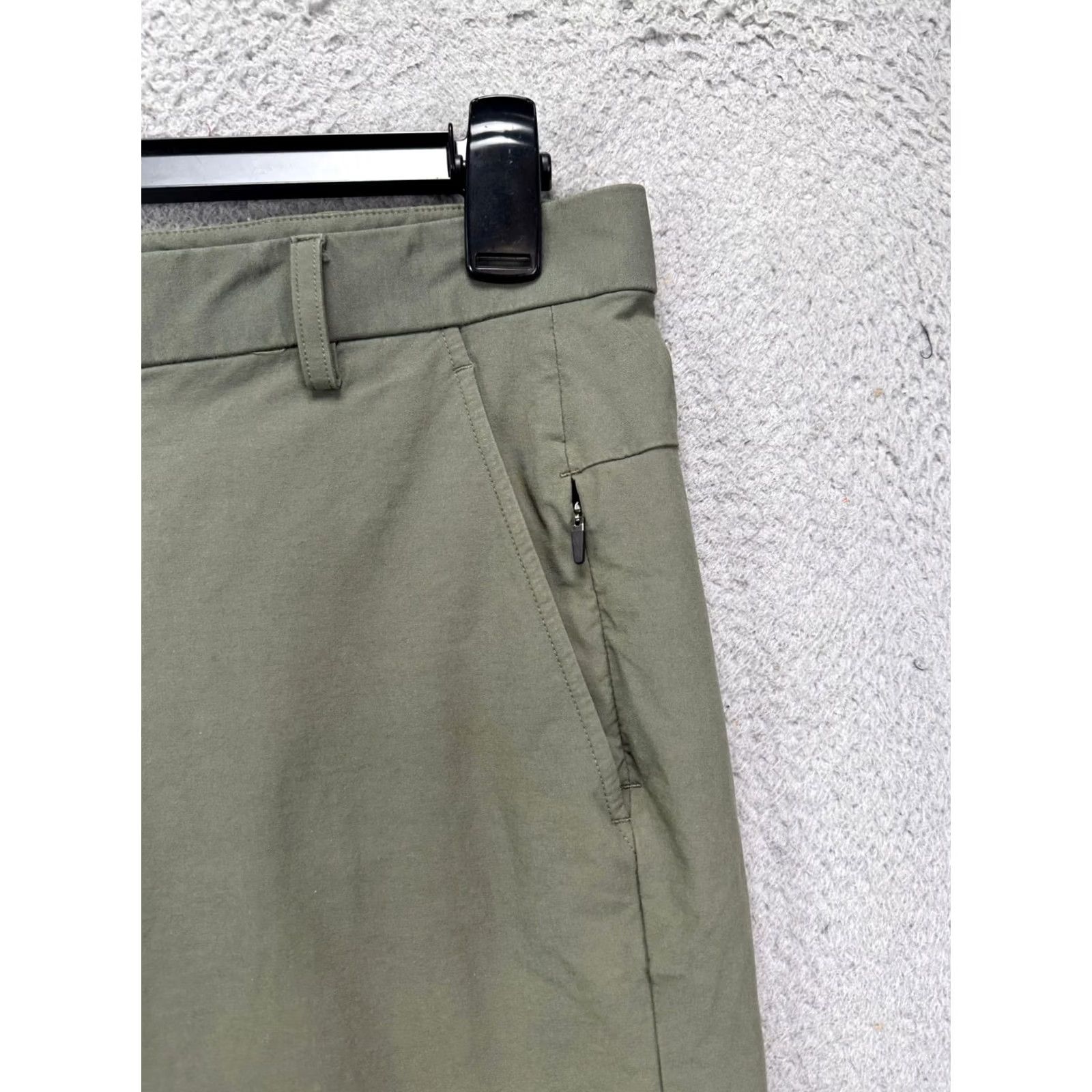 Olive Brady Shorts Mens 32 Live. Olive Nylon Blend Hiking Flat Front Stretch Outdoor – Green Casual Outdoor Walking Comfort Lightweight Mens 32 (Inseam 10) Size US 32 / EU 48 - 7 Thumbnail