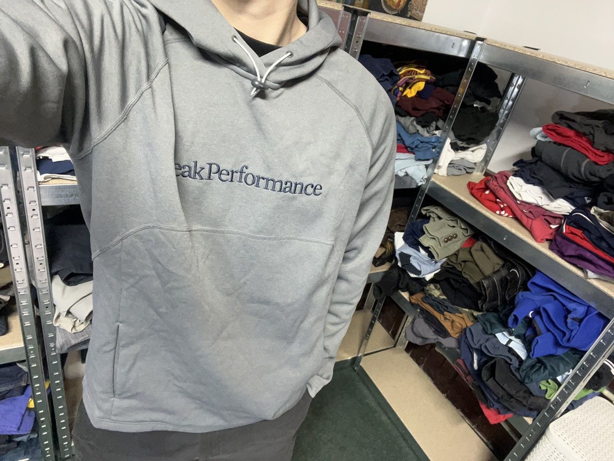 Peak Performance Peak Performance Hoodie Big Logo Dan Hood Outdoor Size US XL / EU 56 / 4 - 12 Thumbnail