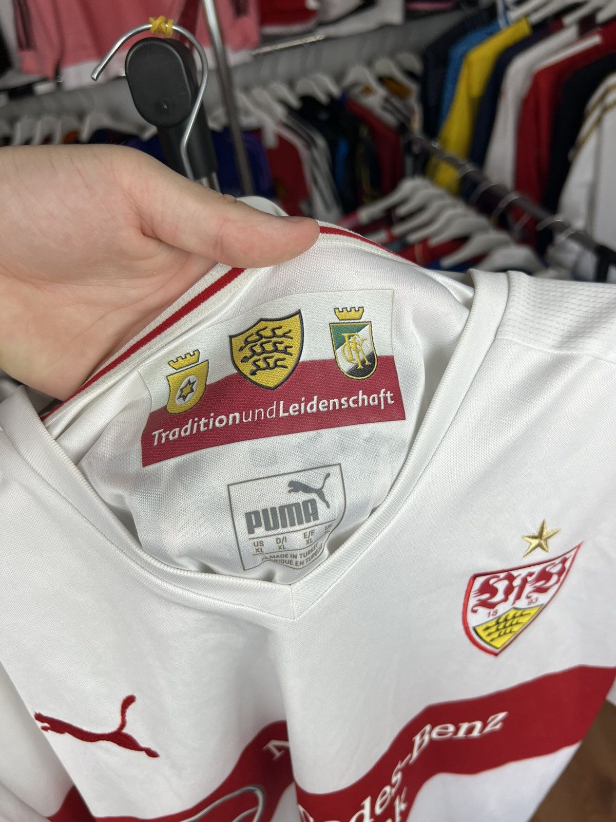 Puma Soccer Jersey Puma Stuttgart 2015/16 Ginczek #33 Size US XL / EU 56 / 4 - 9 Thumbnail