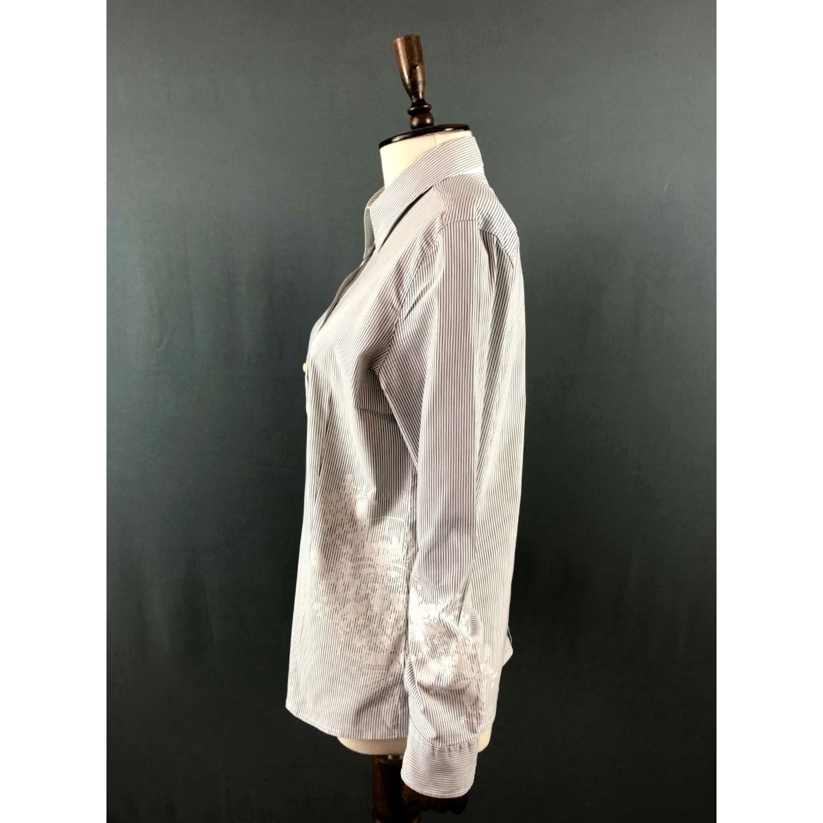 Bogner Bogner Shirt Women’s Size 42 White/Gray Striped Cotton Button-Up Long Sleeve Collared Moda Vintage? Size M / US 6-8 / IT 42-44 - 2 Thumbnail
