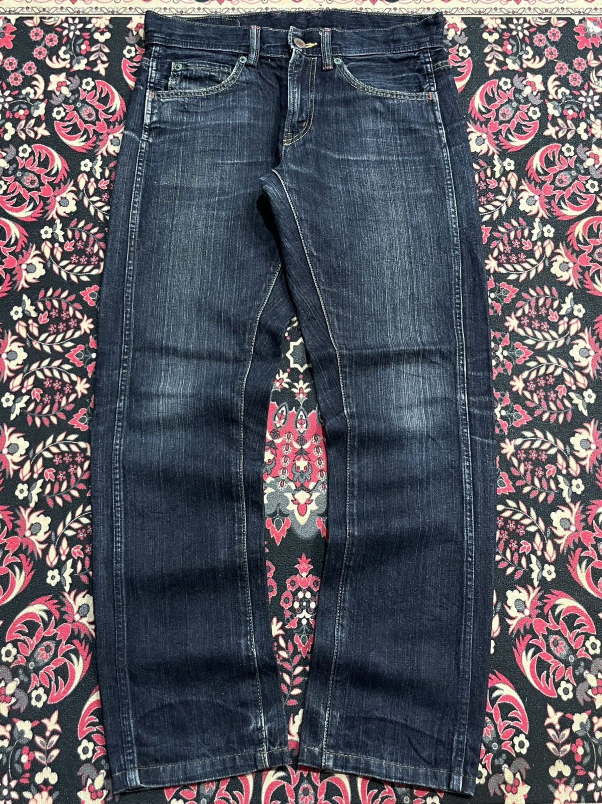 Le Grande Bleu (L.G.B.) Vintage Japanese Brand GL Heart Dark Blue Wash Straight Jean Size US 31 - 1 Thumbnail