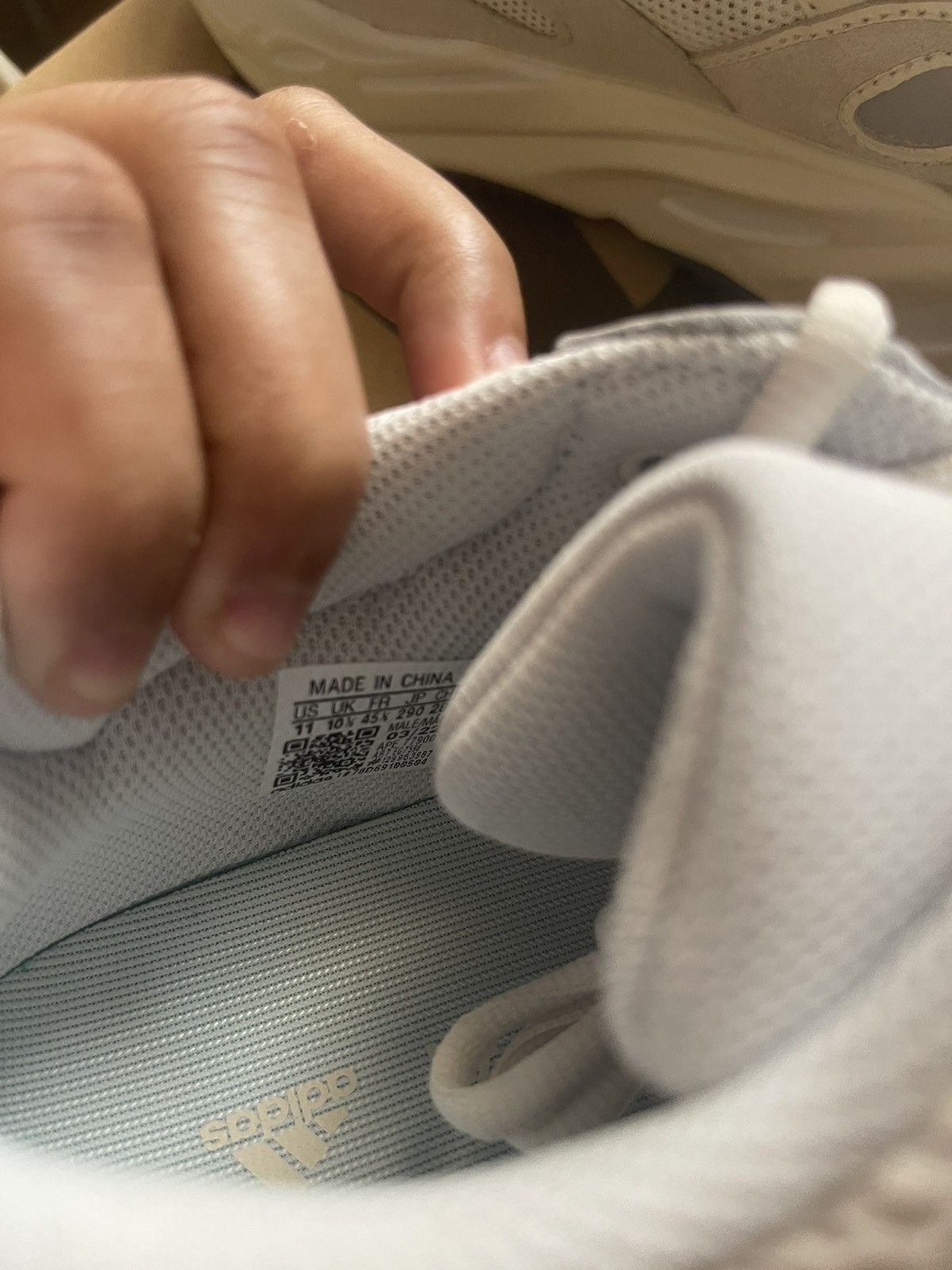 Yeezy Yeezy 700 Analog 2023 Size US 11 / EU 44 - 10 Thumbnail