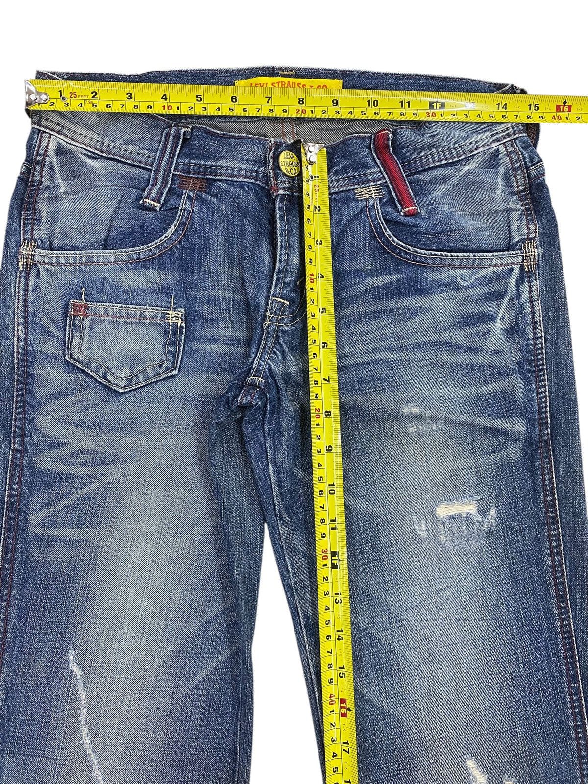 Levi's Levi_s Faded Blue Wash Whiskered Style Straight Leg Jeansa Size US 30 / EU 46 - 6 Thumbnail